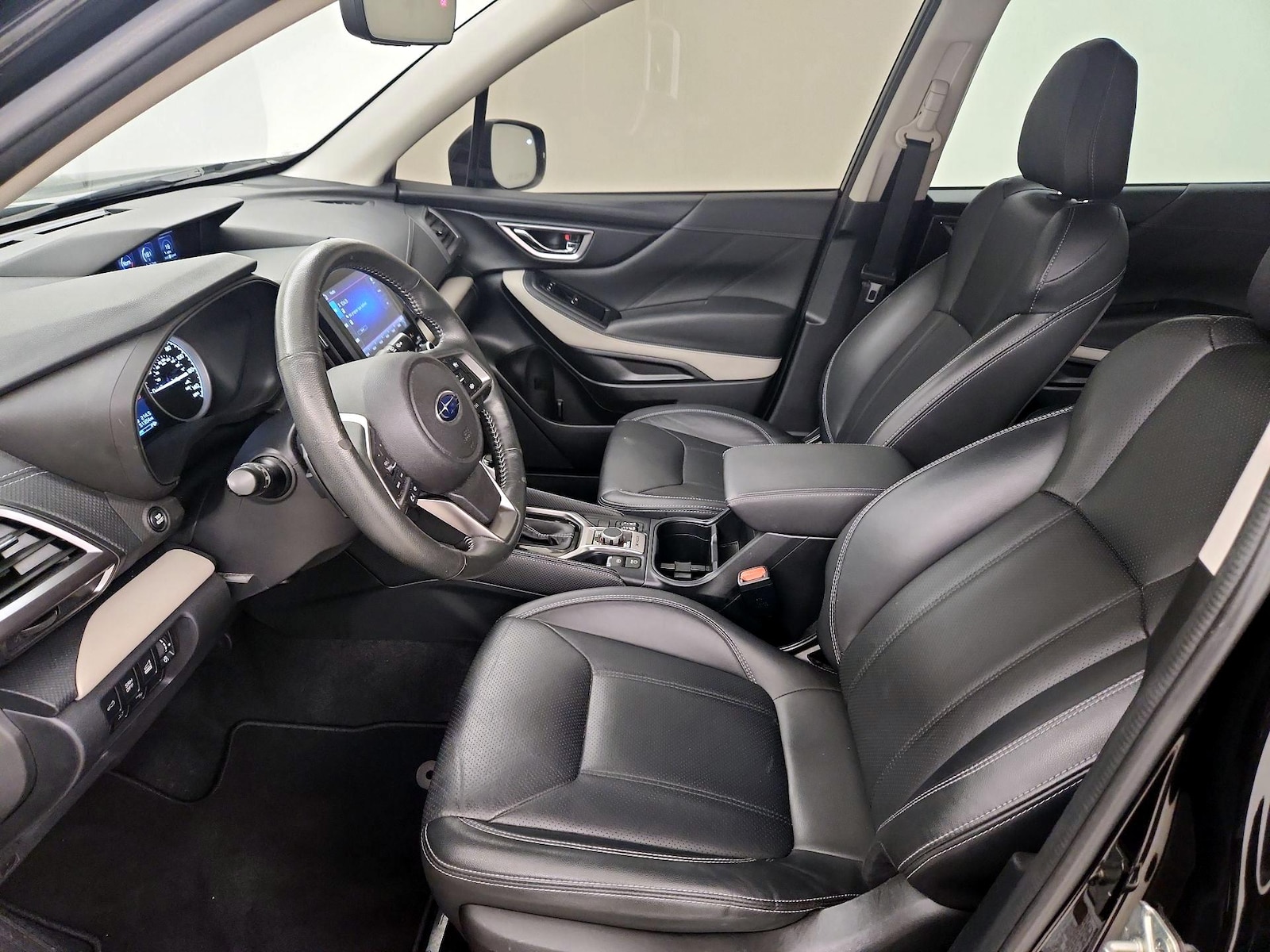 2022 Subaru Forester Limited - Photo 12