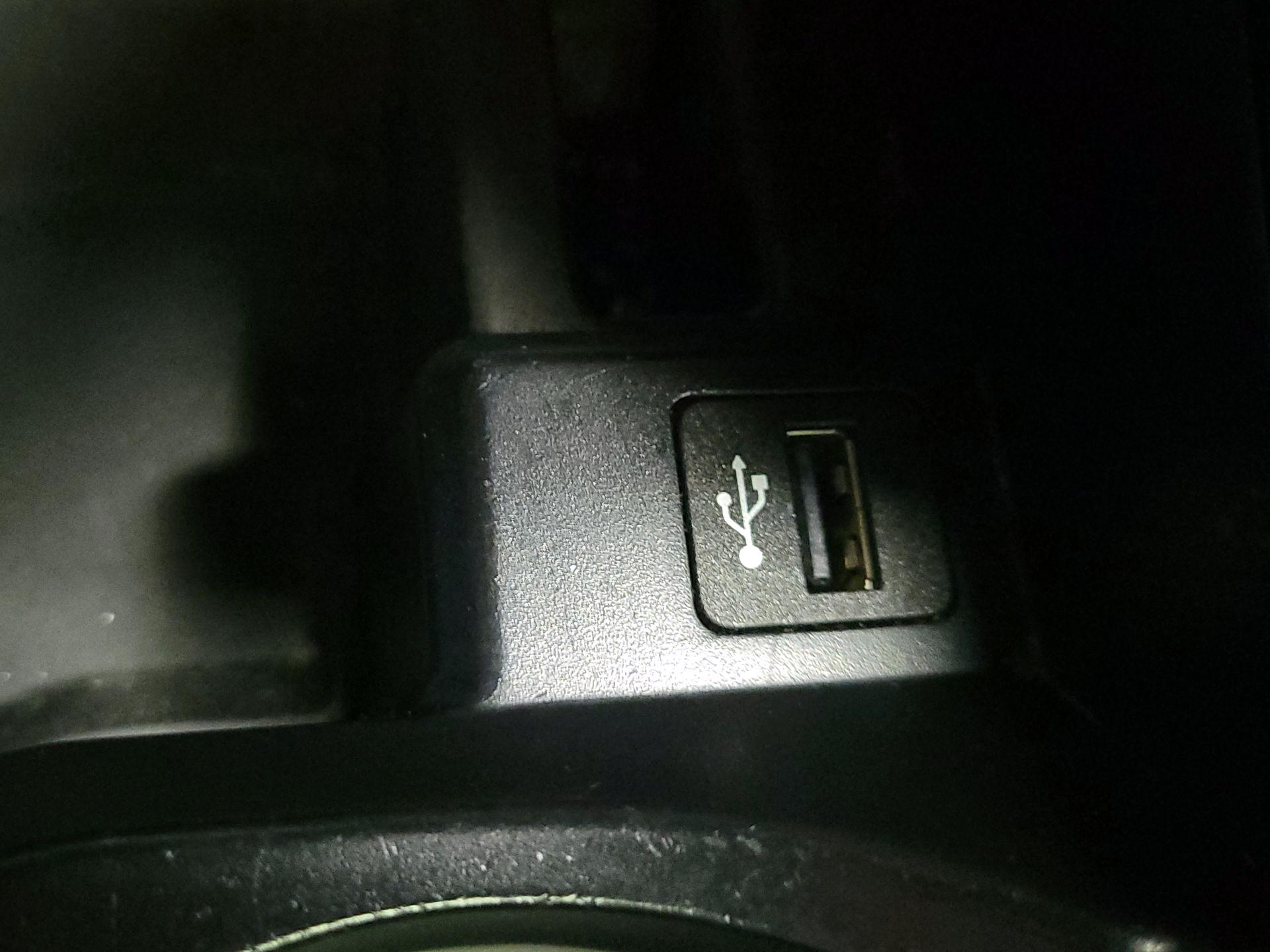 Thumbnail: 2019 BMW X3 - 18