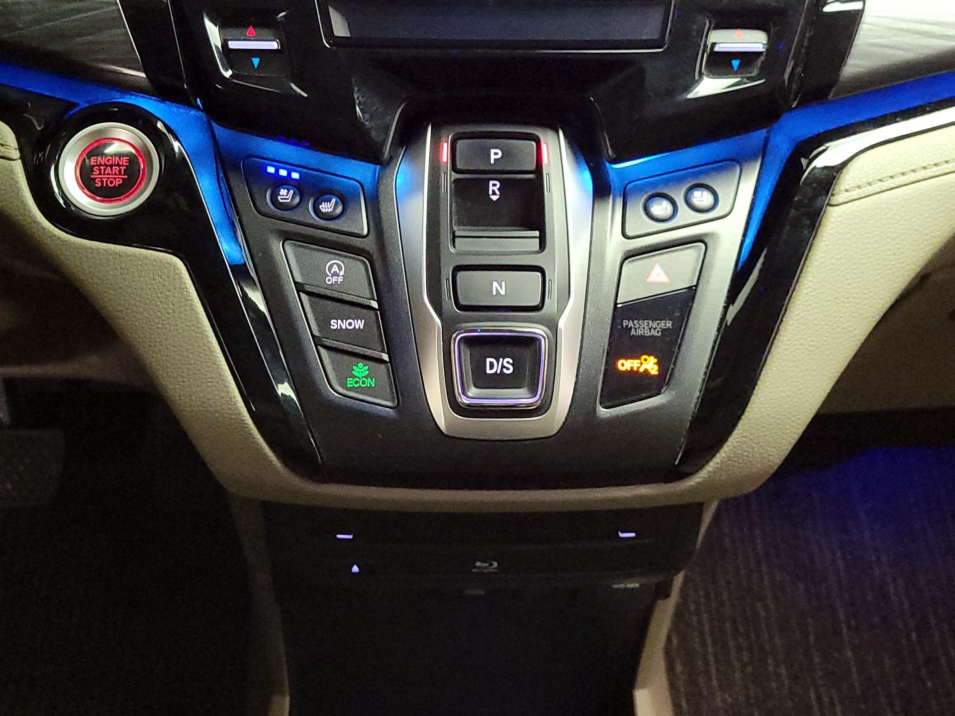 Thumbnail: 2023 Honda Odyssey - 18