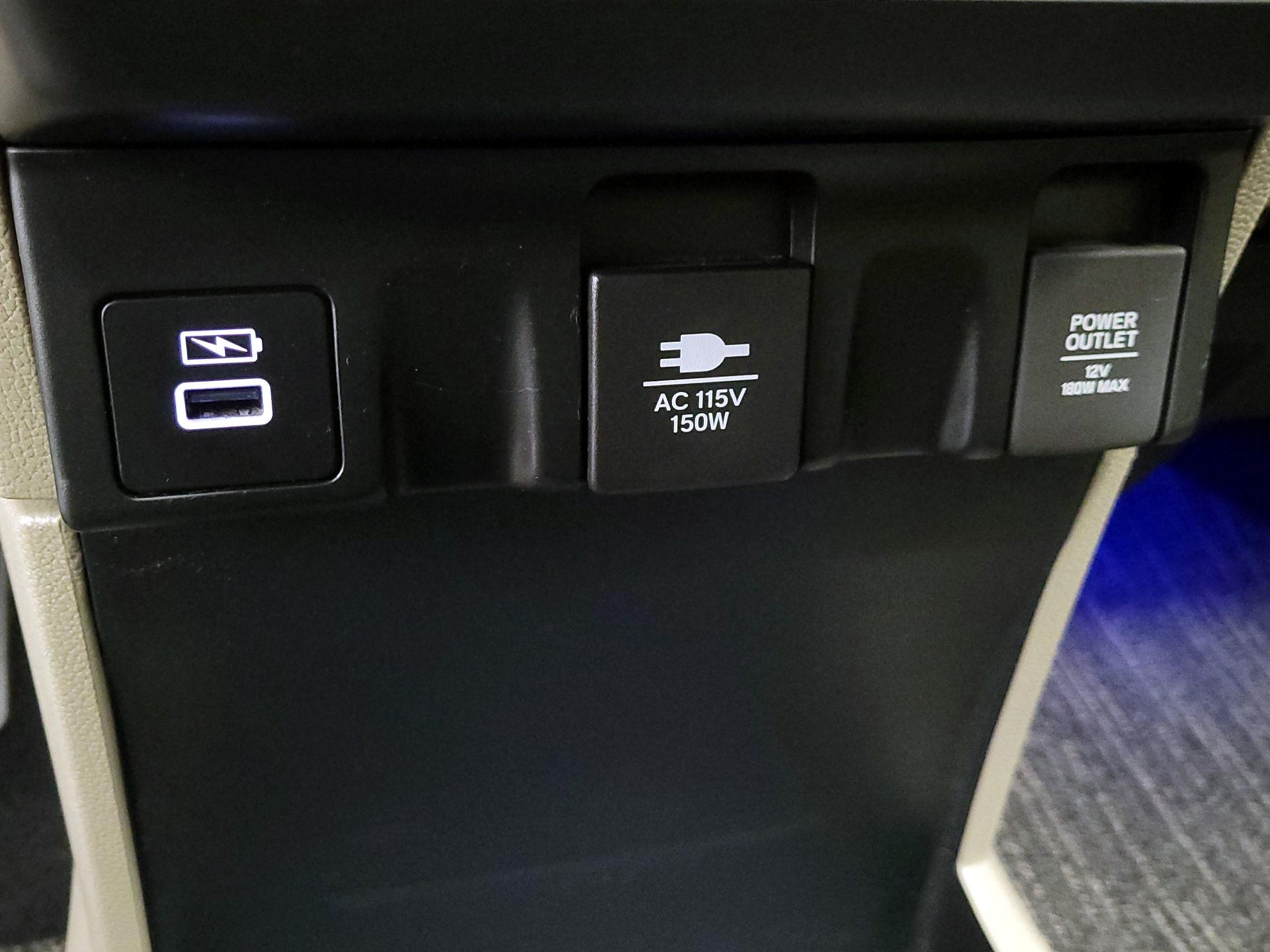 Thumbnail: 2023 Honda Odyssey - 19