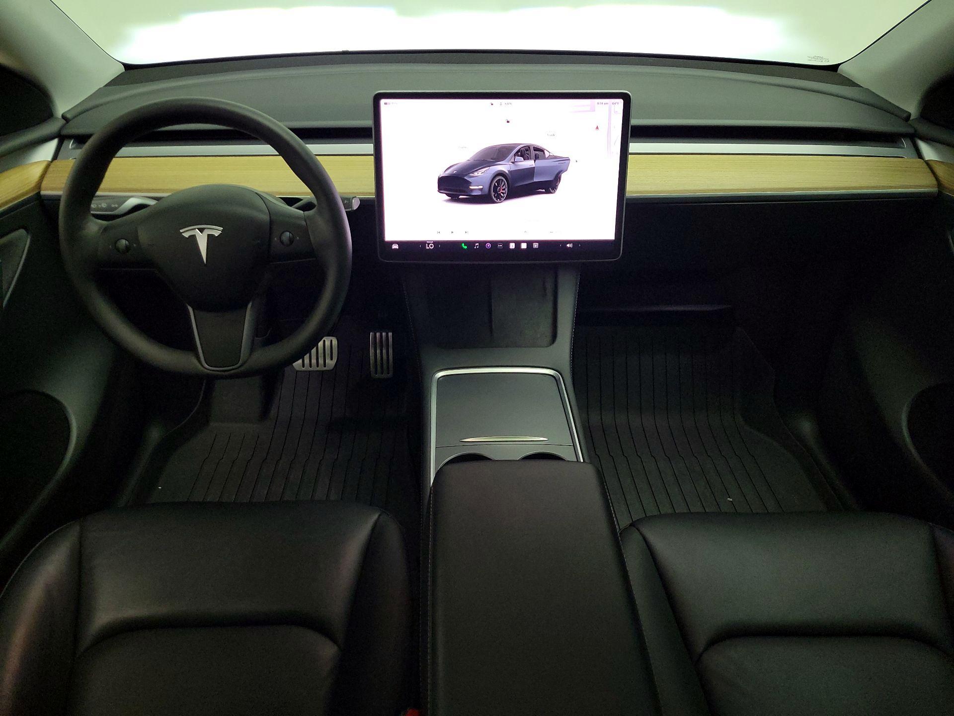 Thumbnail: 2024 Tesla Model Y - 9