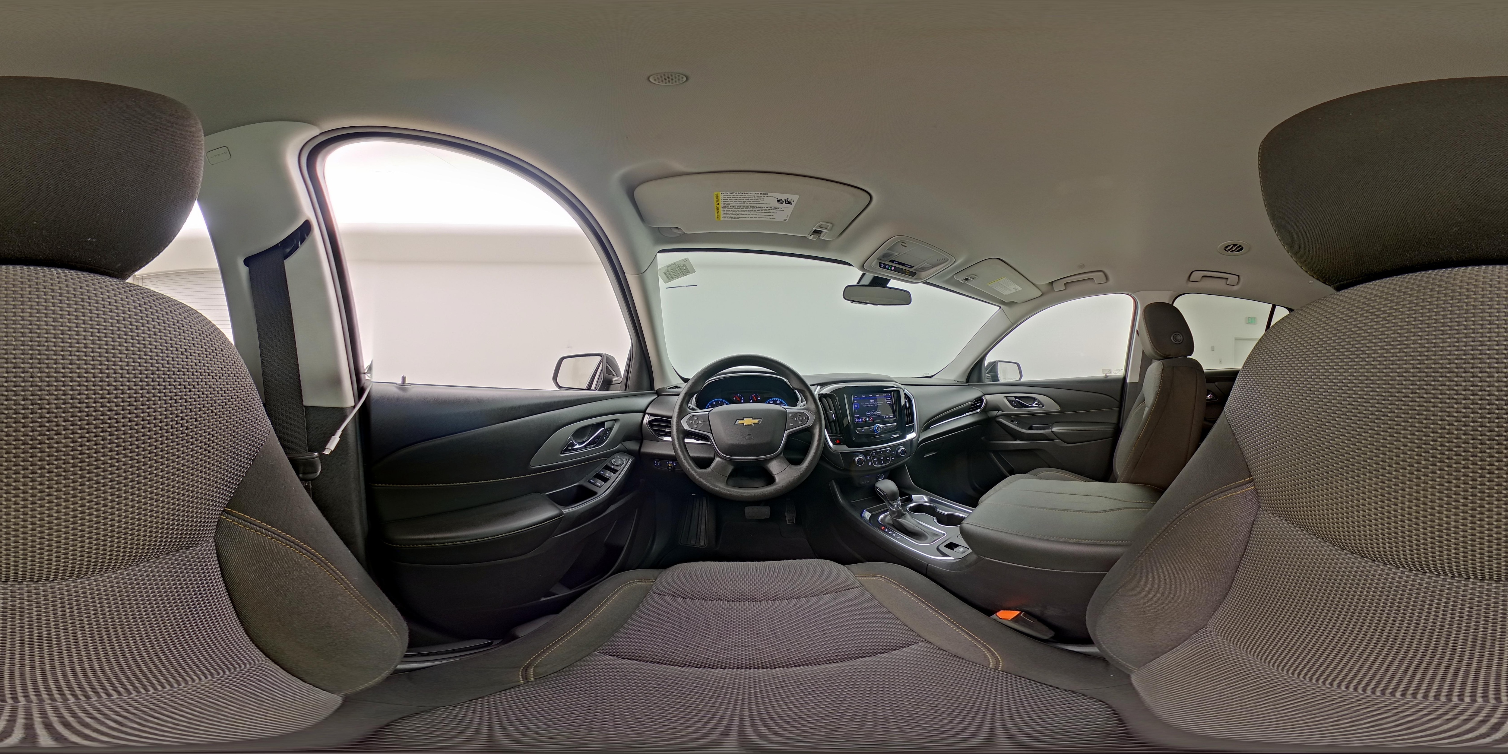 2021 Chevrolet Traverse LS - Photo 28