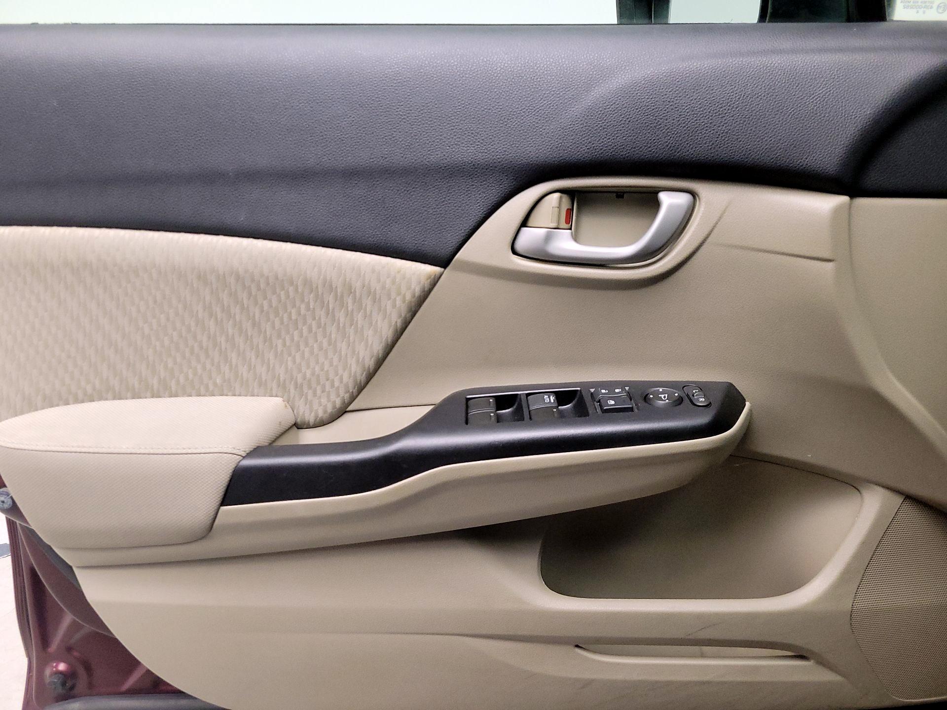 Thumbnail: 2015 Honda Civic - 12