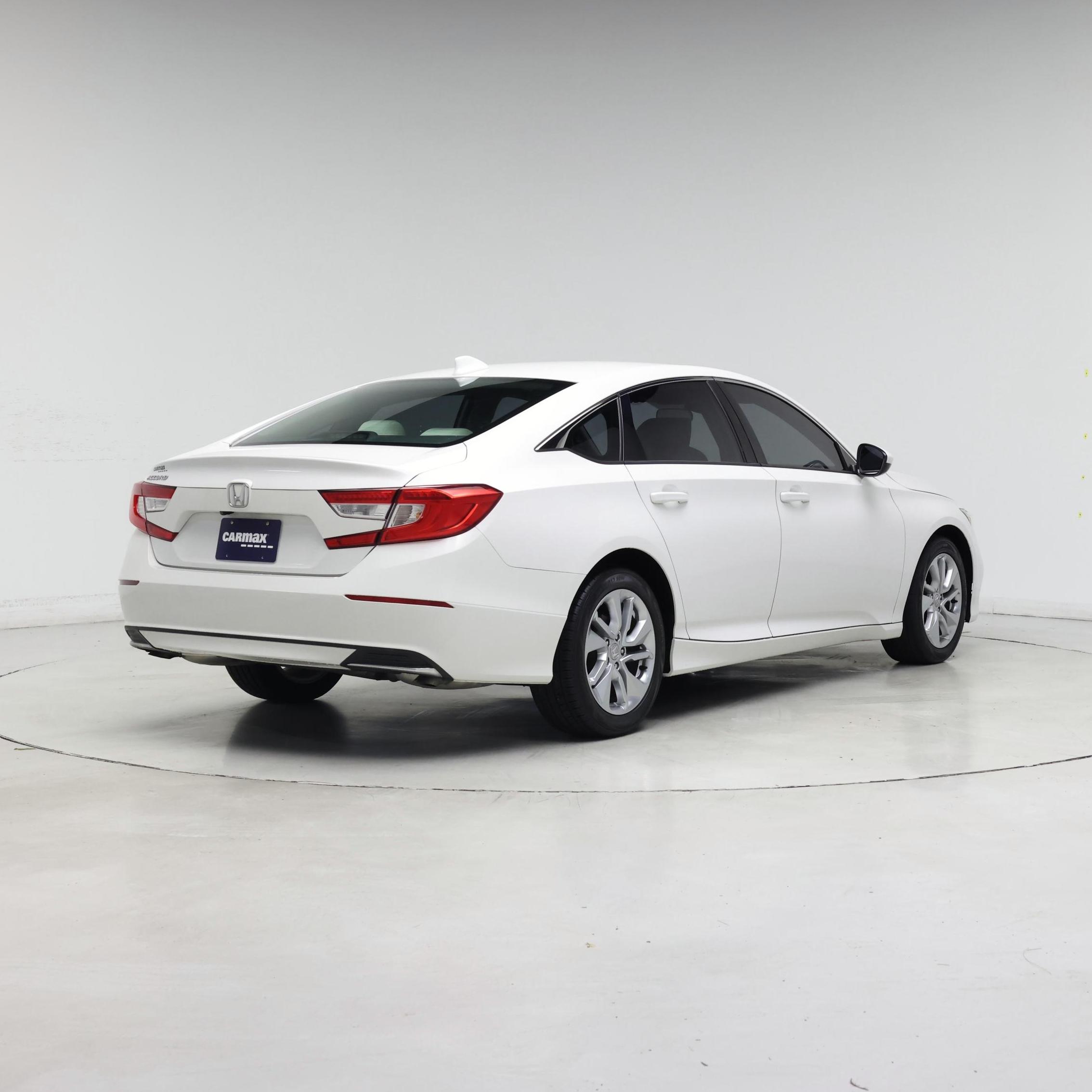 Thumbnail: 2019 Honda Accord - 8