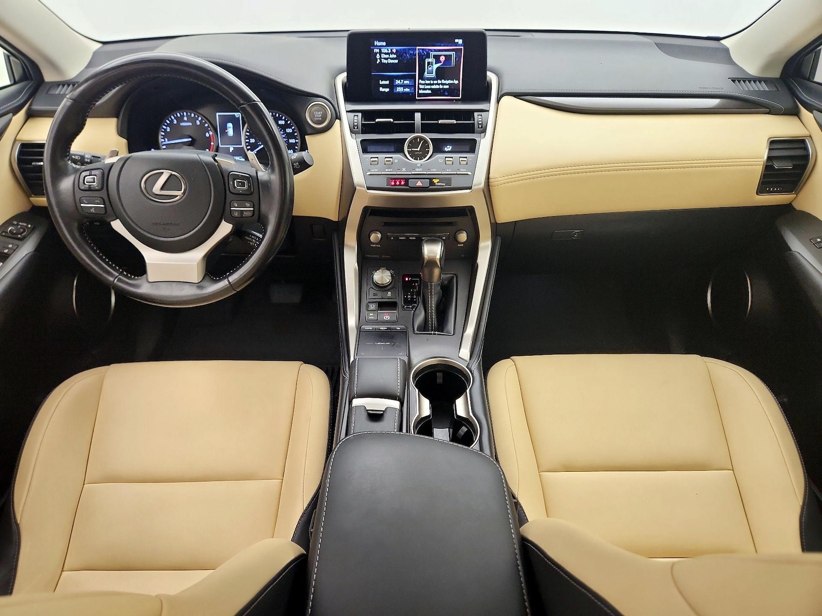 2021 Lexus NX 300 - Photo 10