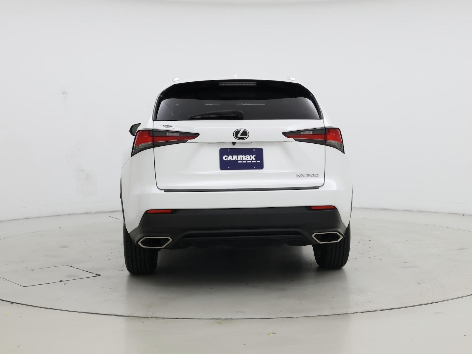 2021 Lexus NX 300 - Photo 7