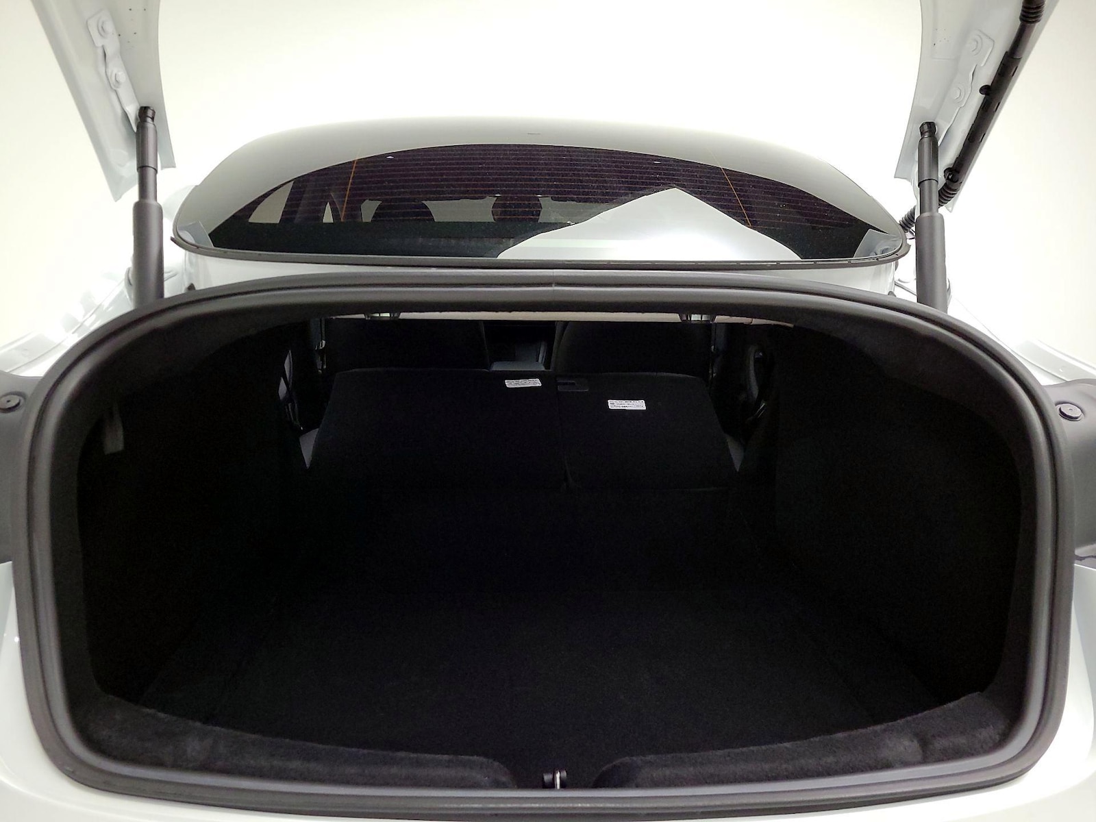 2024 Tesla Model 3 Performance - Photo 22