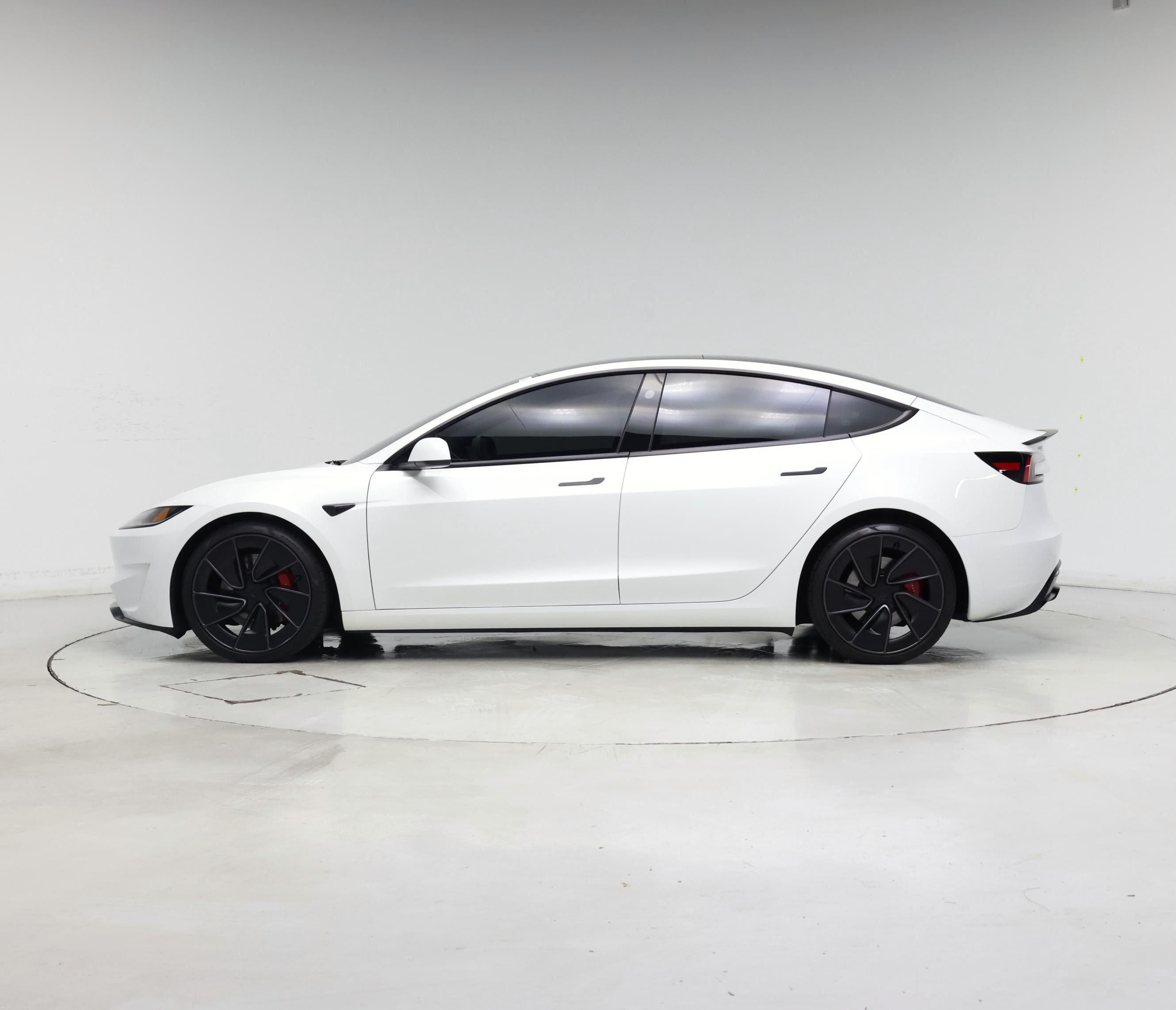 Thumbnail: 2024 Tesla Model 3 - 3