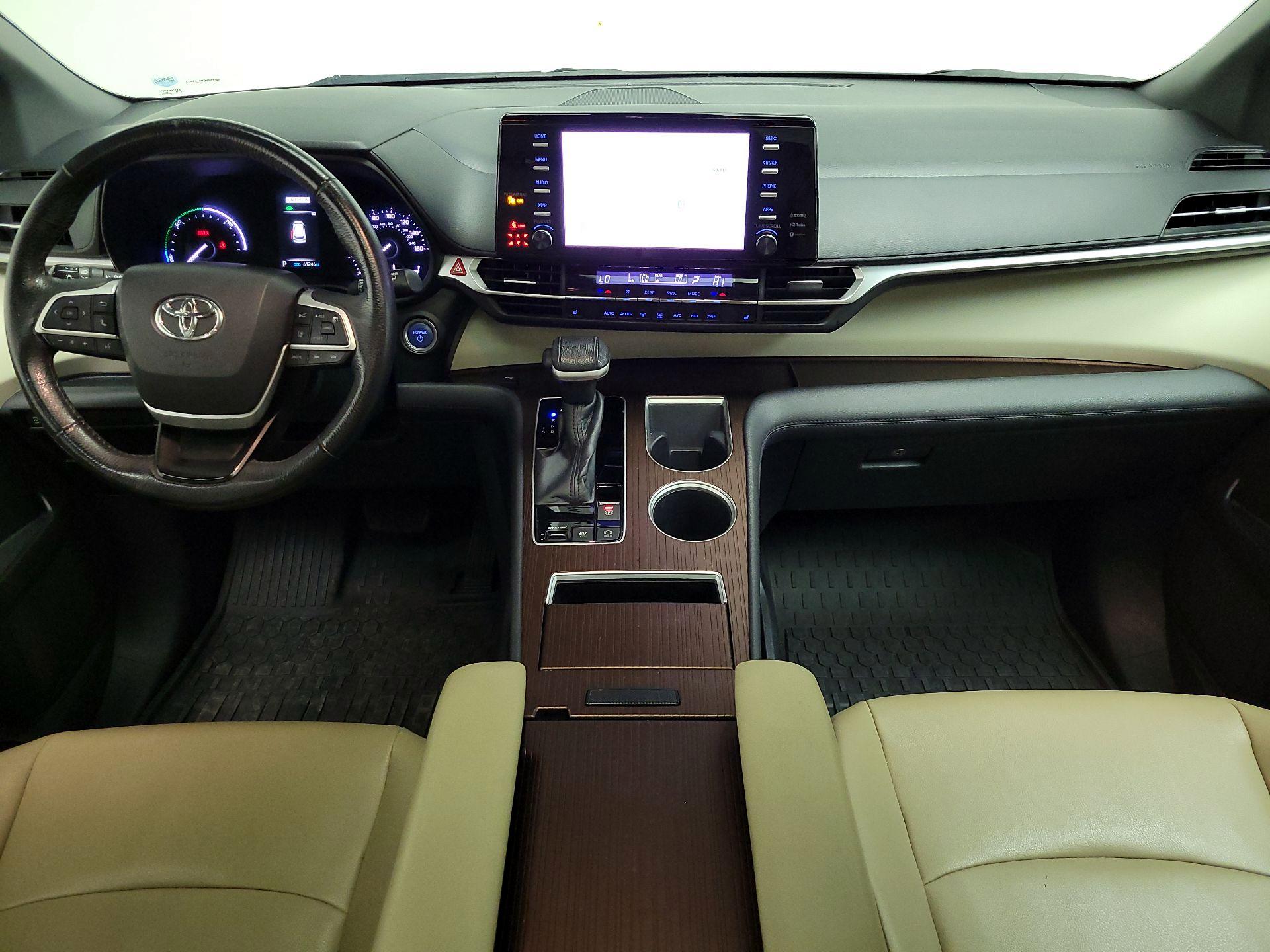 Thumbnail: 2022 Toyota Sienna - 9