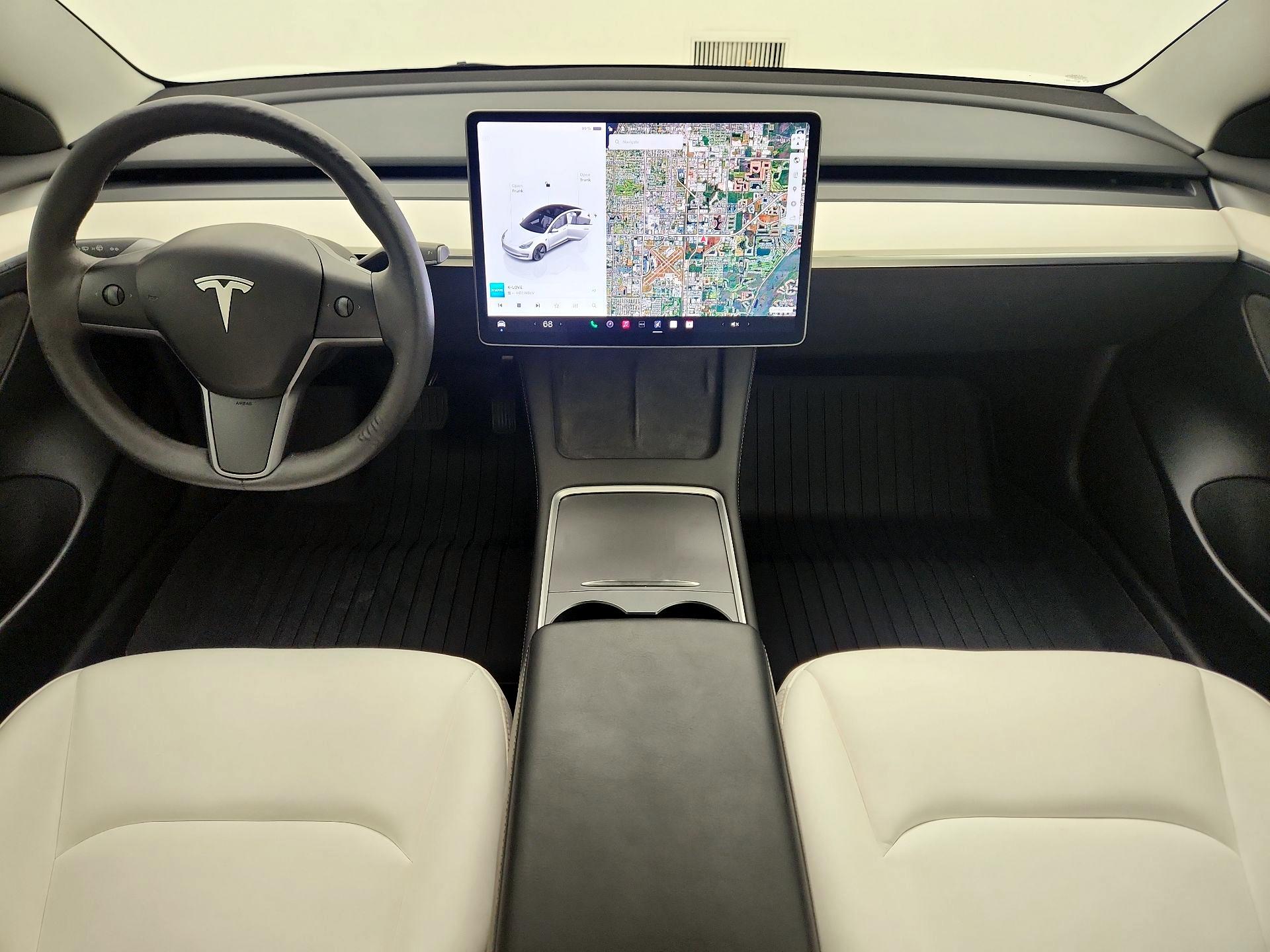 Thumbnail: 2023 Tesla Model 3 - 9