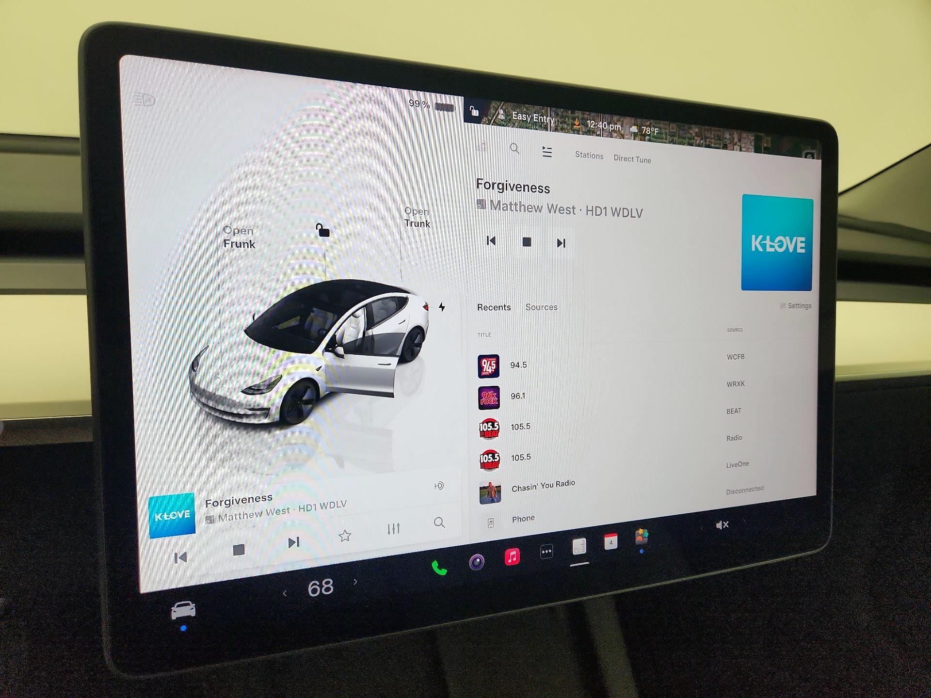 Thumbnail: 2023 Tesla Model 3 - 15