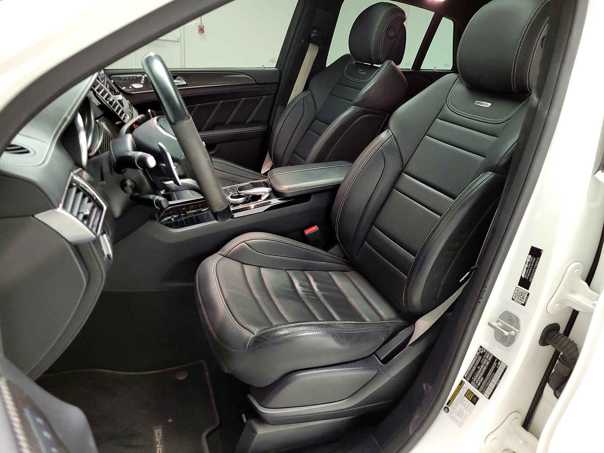 Thumbnail: 2018 Mercedes-Benz GL-Class - 11