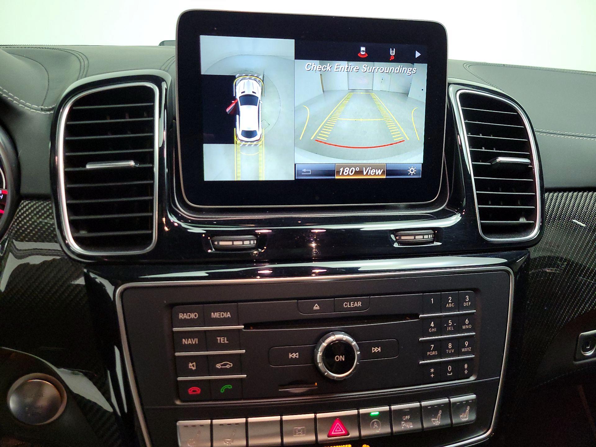 Thumbnail: 2018 Mercedes-Benz GL-Class - 15