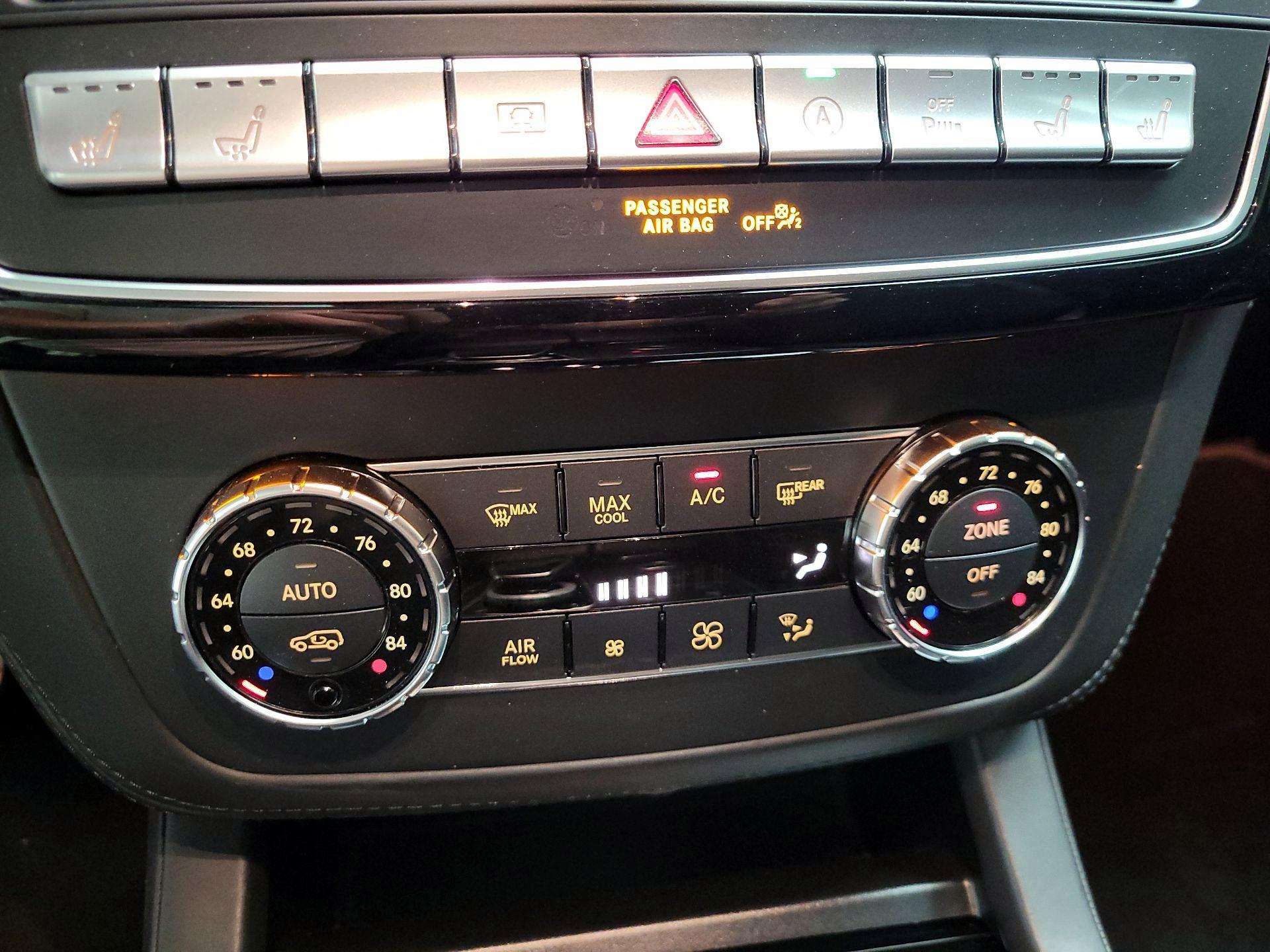 Thumbnail: 2018 Mercedes-Benz GL-Class - 17