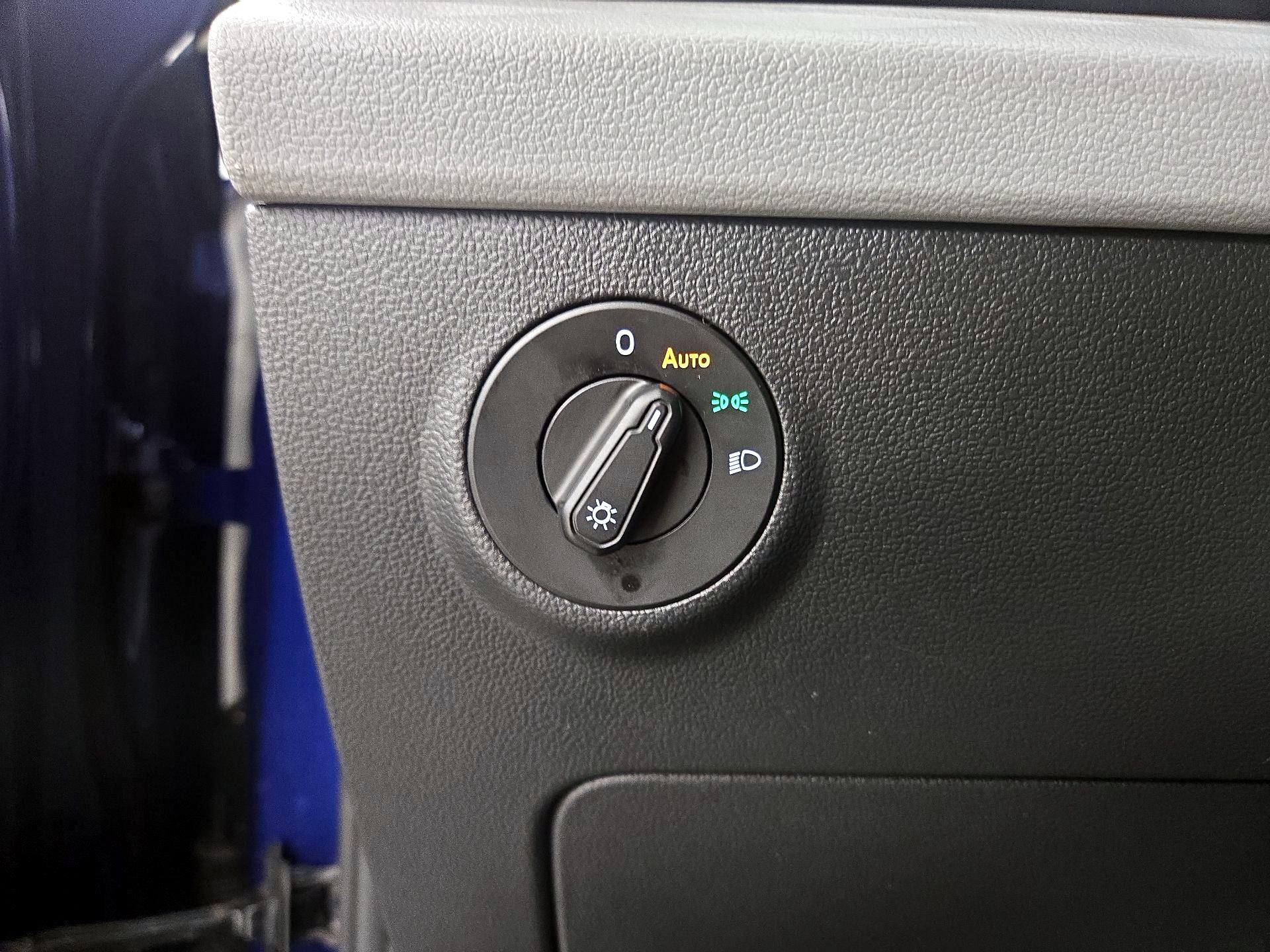 Thumbnail: 2023 Volkswagen Taos - 13