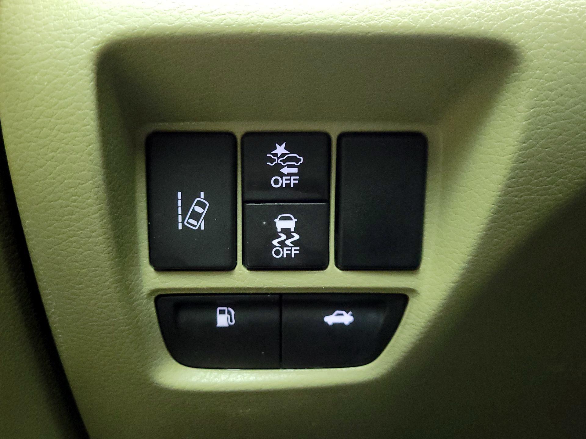 Thumbnail: 2019 Acura TLX - 13