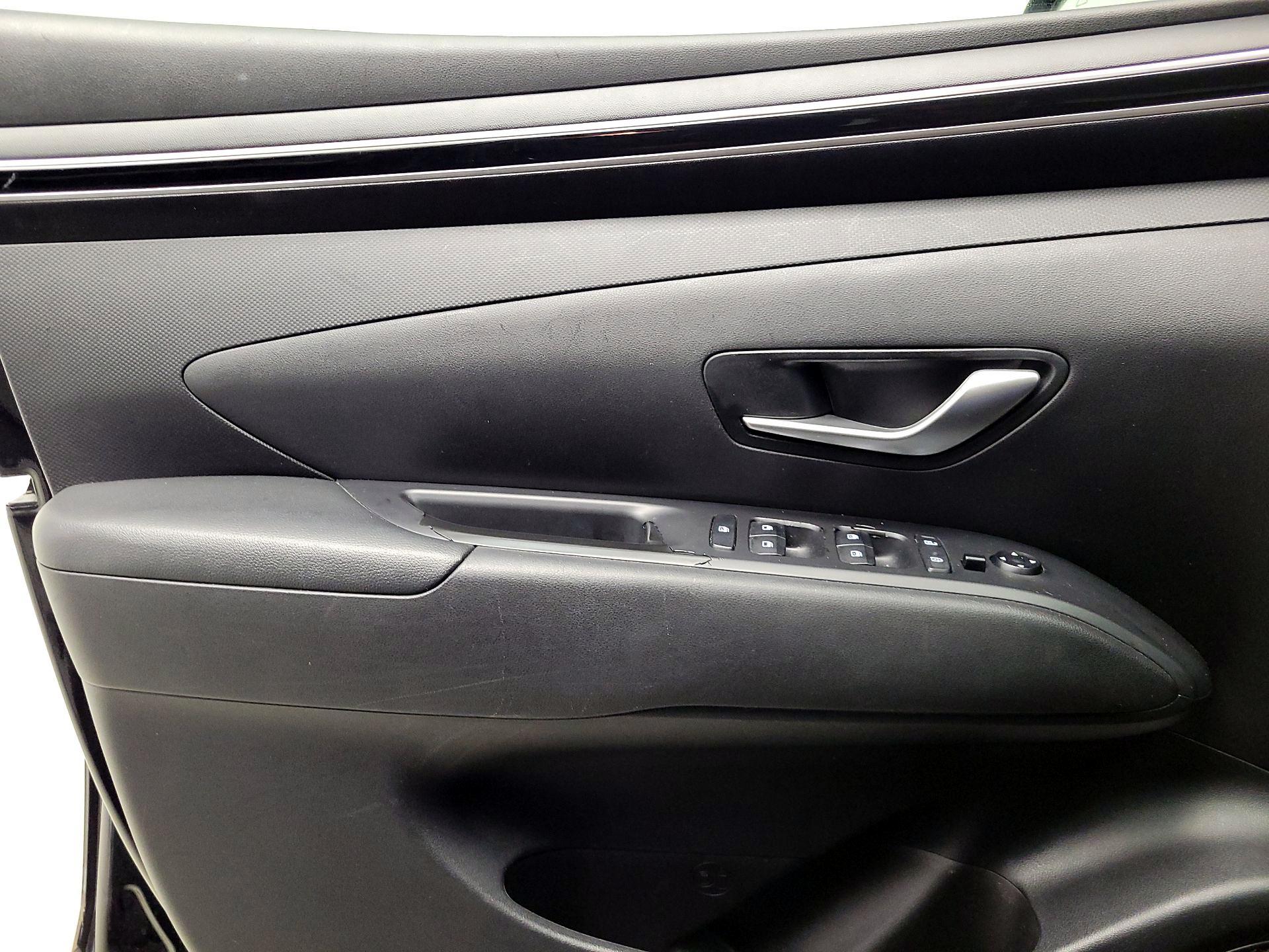 Thumbnail: 2022 Hyundai Tucson - 12