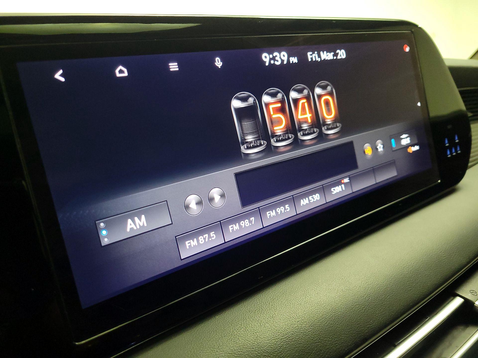 Thumbnail: 2023 Hyundai Palisade - 16