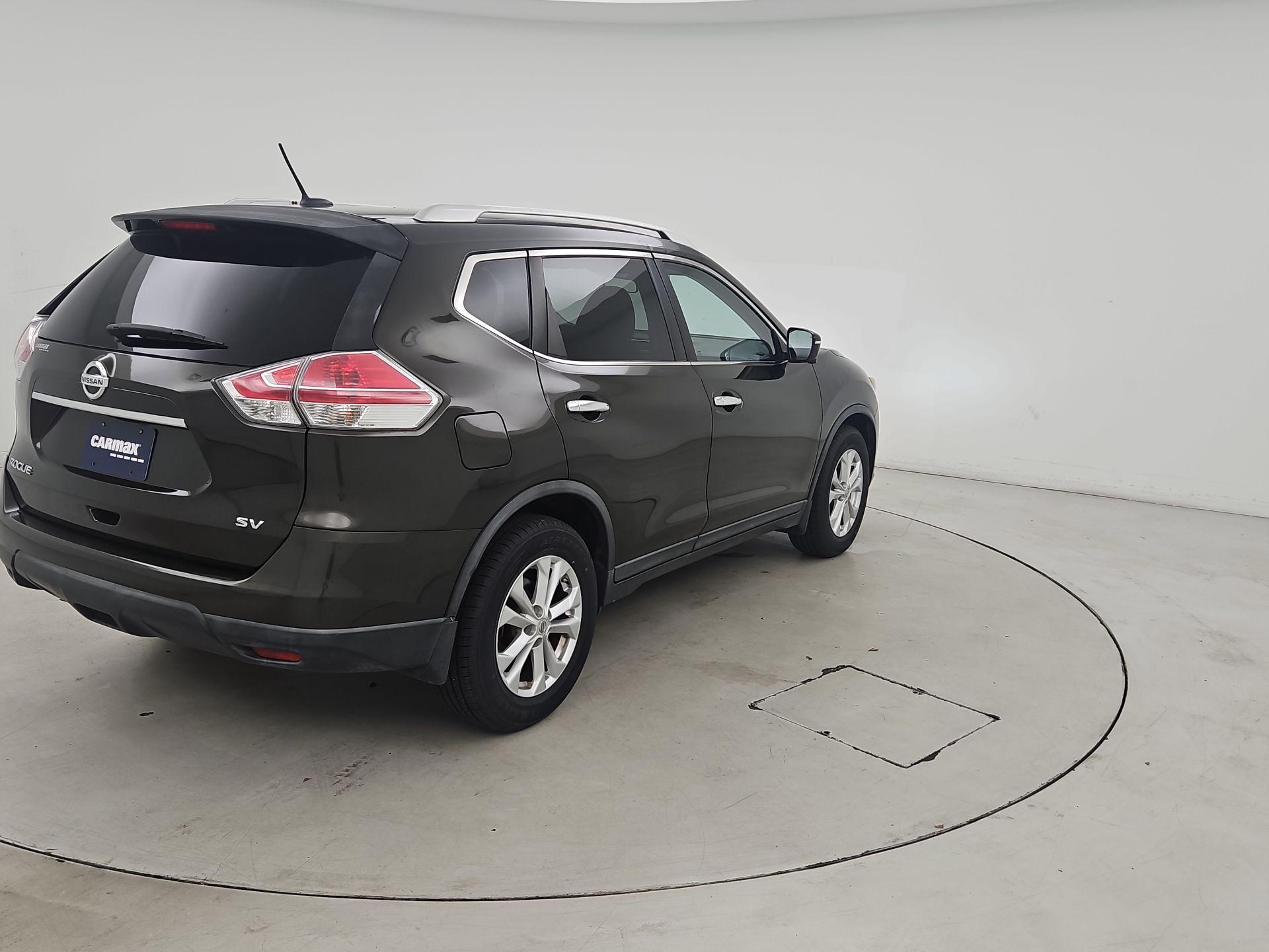 Thumbnail: 2015 Nissan Rogue - 5