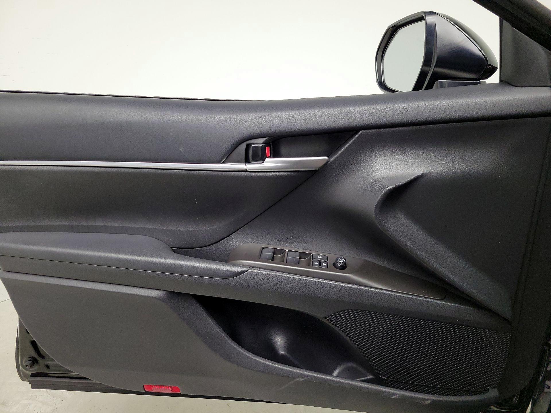 Thumbnail: 2024 Toyota Camry - 12