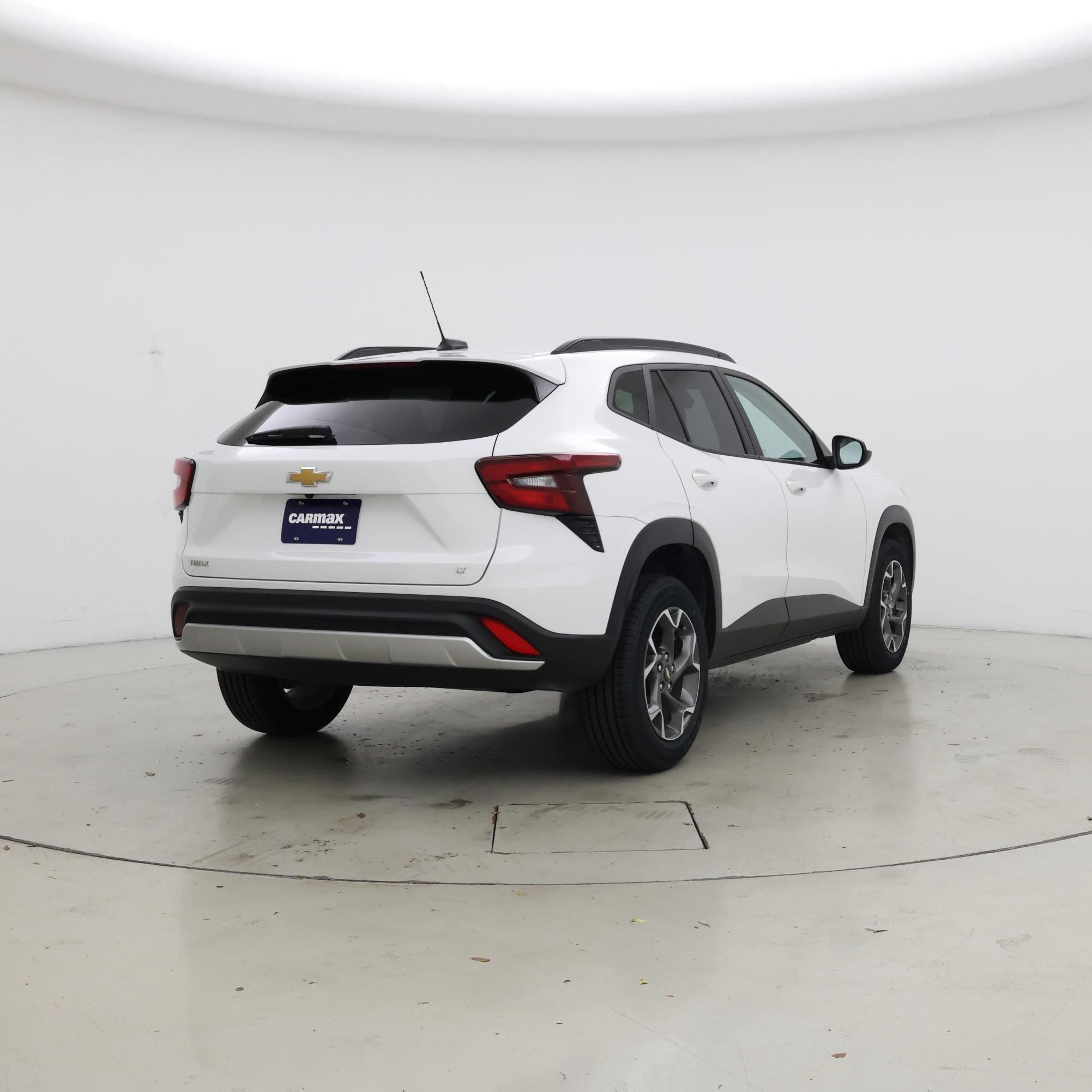 Thumbnail: 2024 Chevrolet Trax - 8