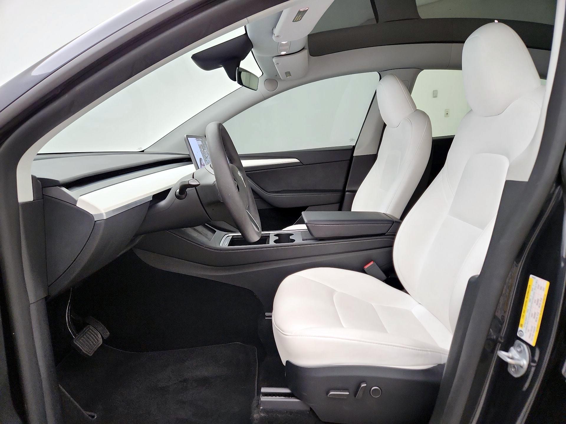 Thumbnail: 2024 Tesla Model Y - 11