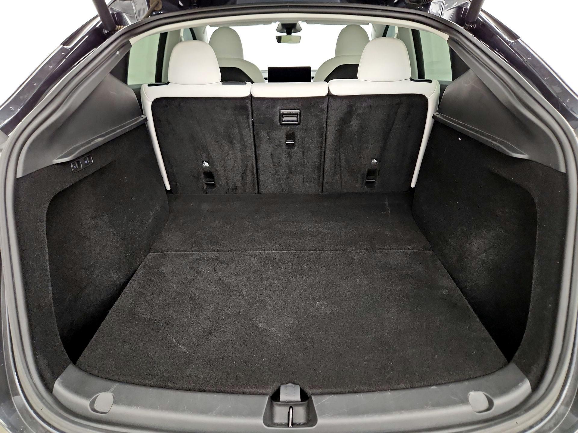 Thumbnail: 2024 Tesla Model Y - 20