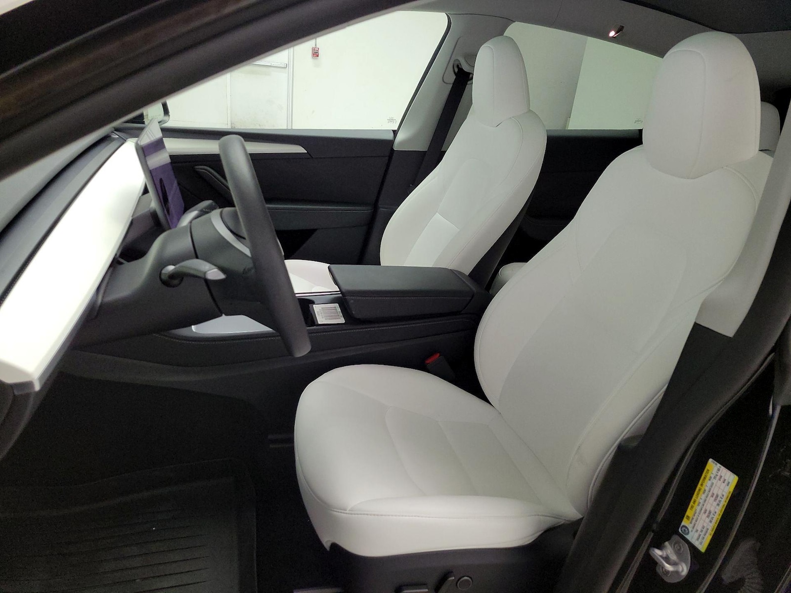 2024 Tesla Model Y Performance - Photo 12