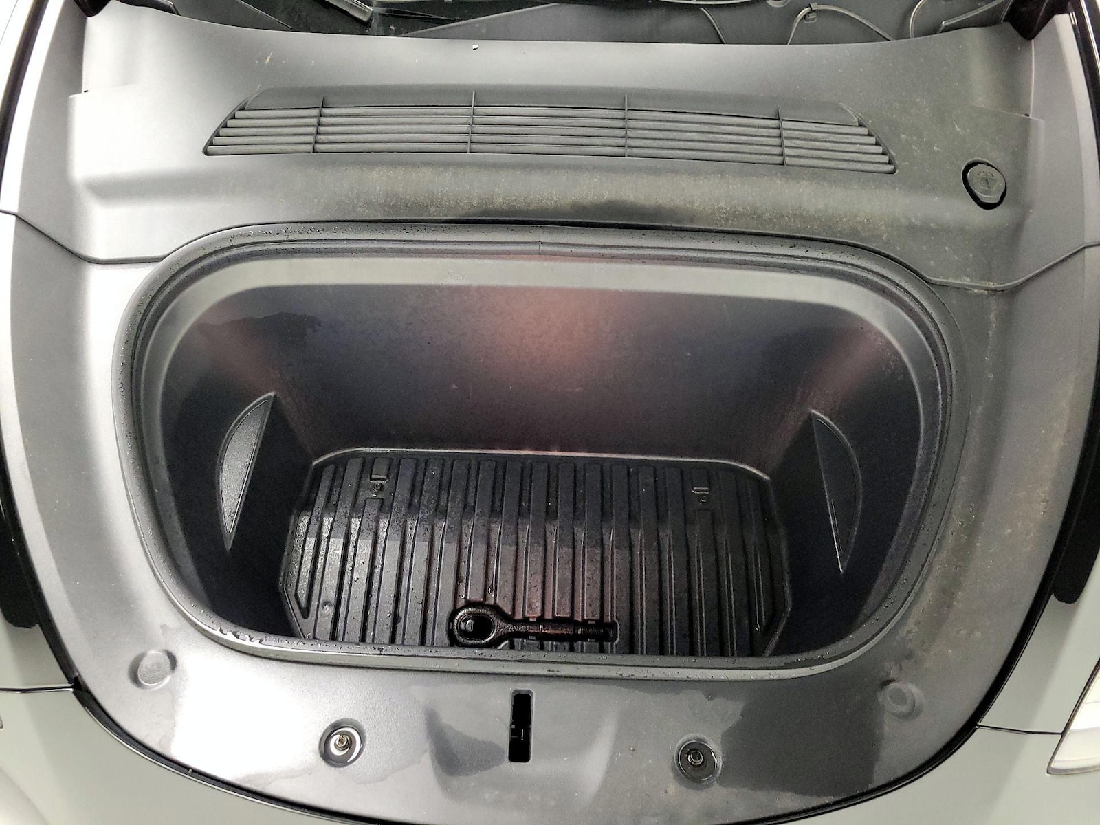 2024 Tesla Model Y Performance - Photo 23