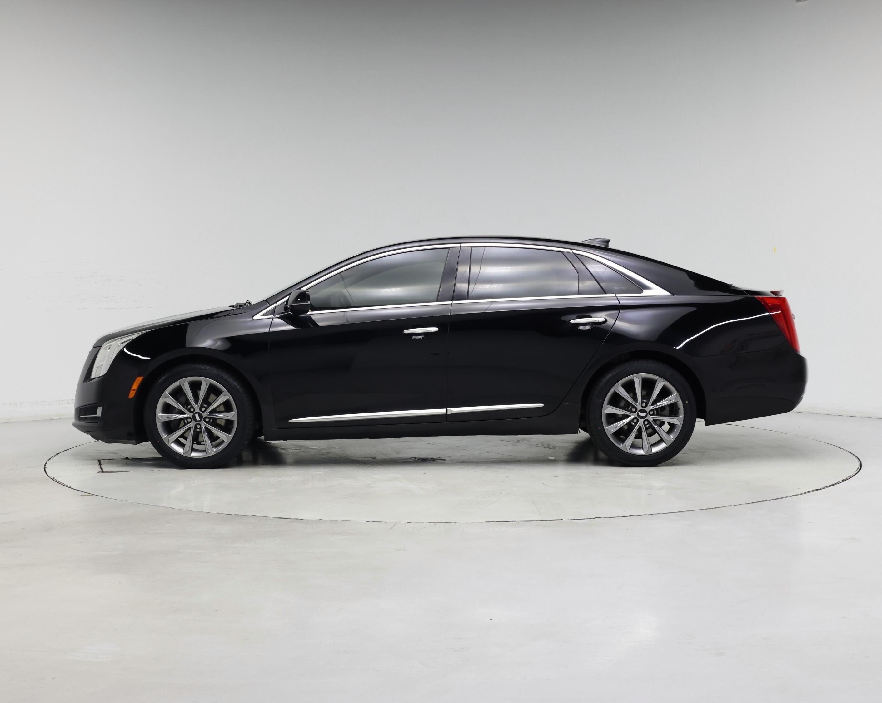 Thumbnail: 2016 Cadillac XTS - 3