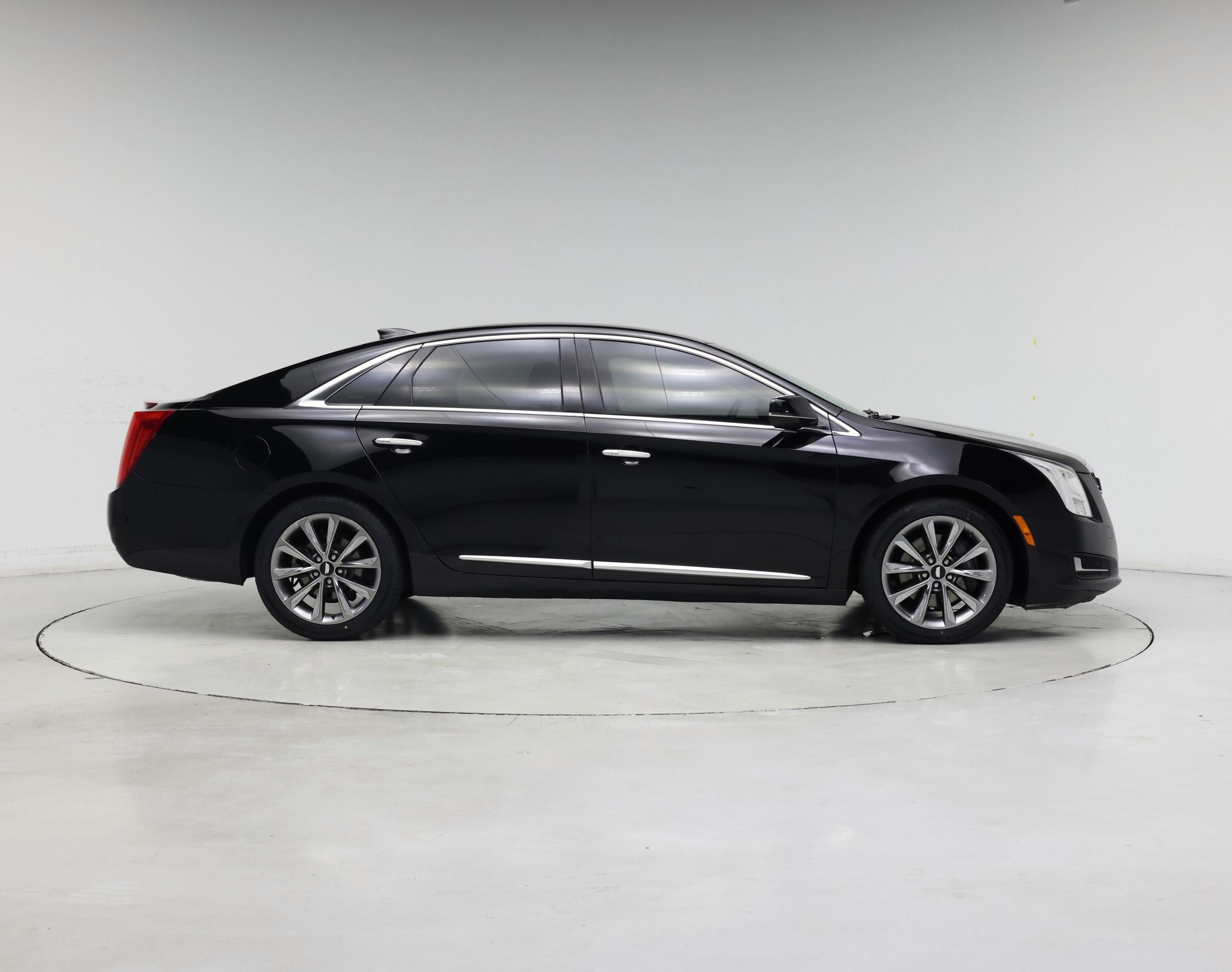 Thumbnail: 2016 Cadillac XTS - 7