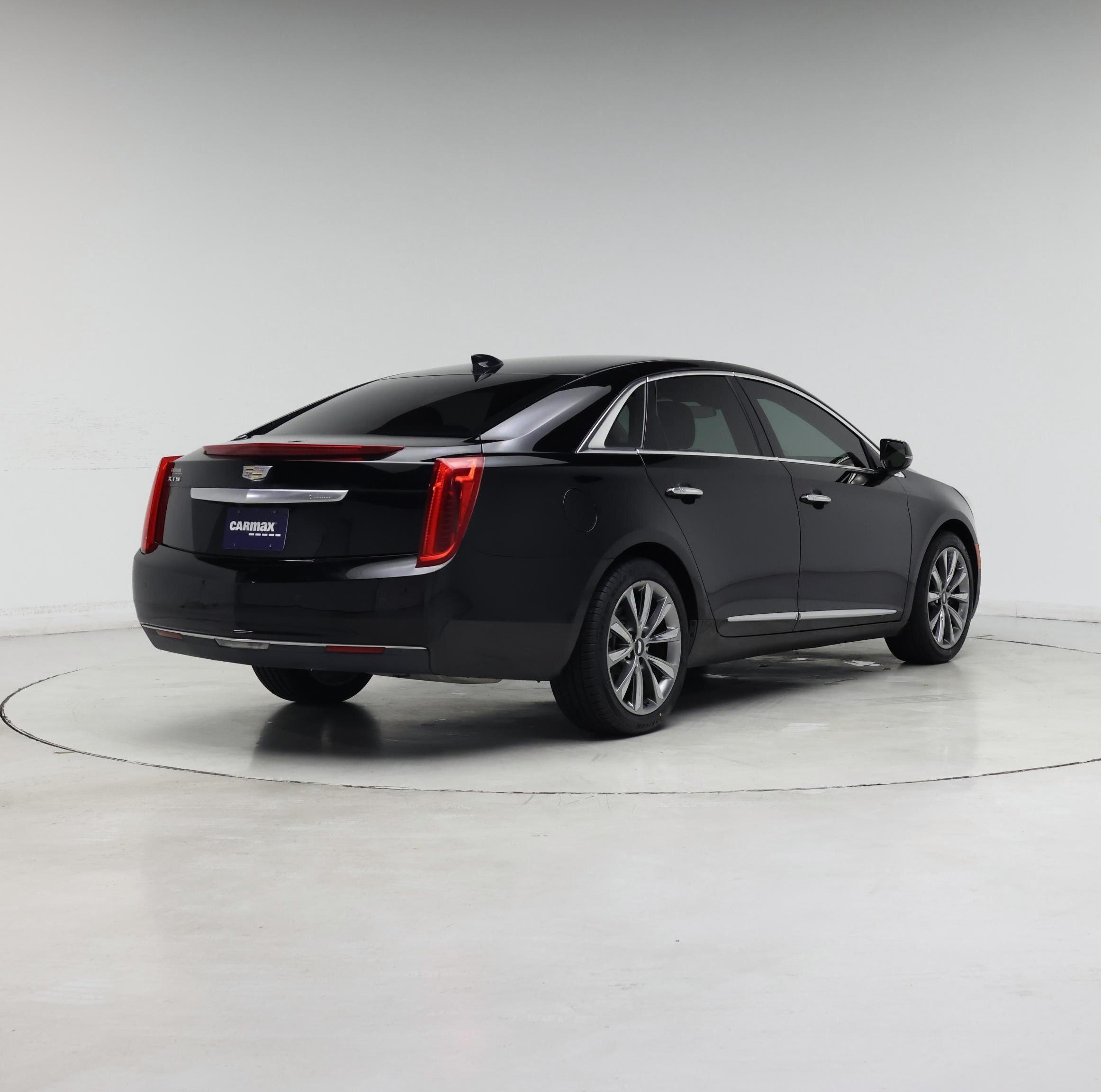 Thumbnail: 2016 Cadillac XTS - 8