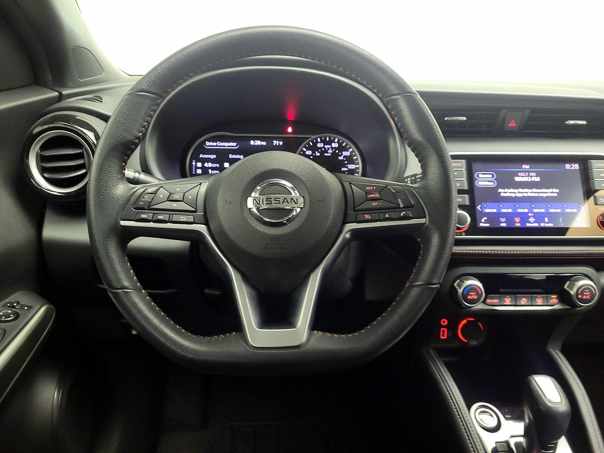 Thumbnail: 2020 Nissan Kicks - 10