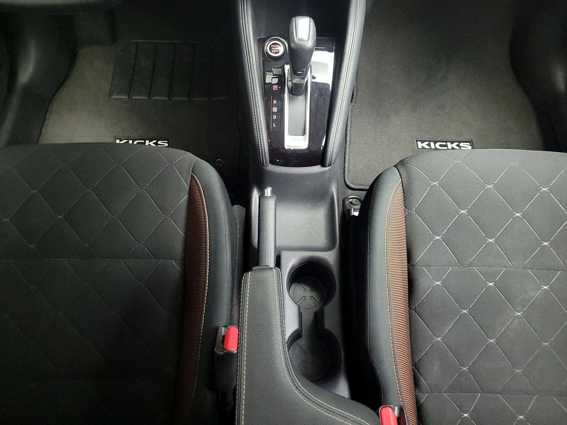 Thumbnail: 2020 Nissan Kicks - 17