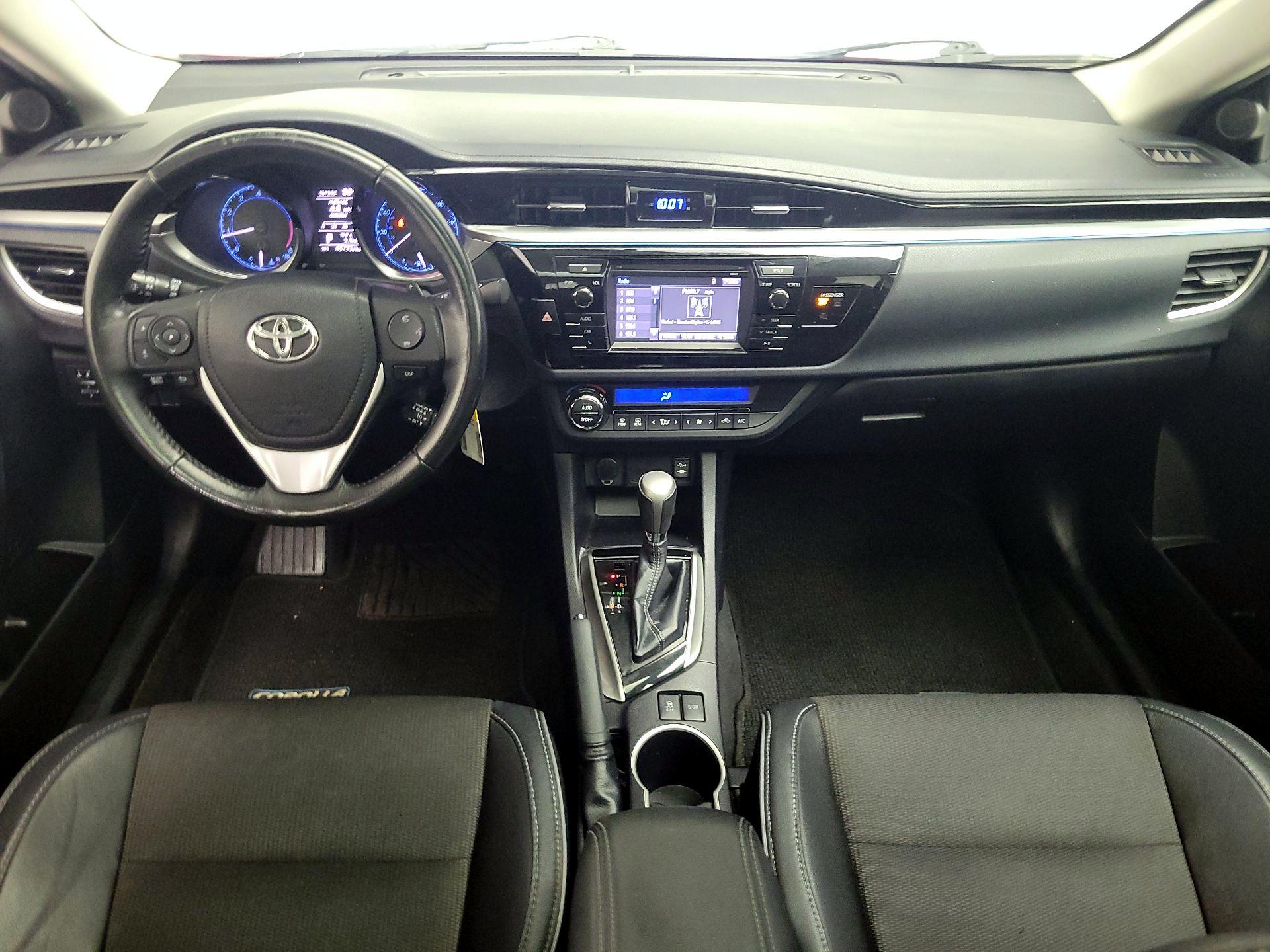 Thumbnail: 2015 Toyota Corolla - 9