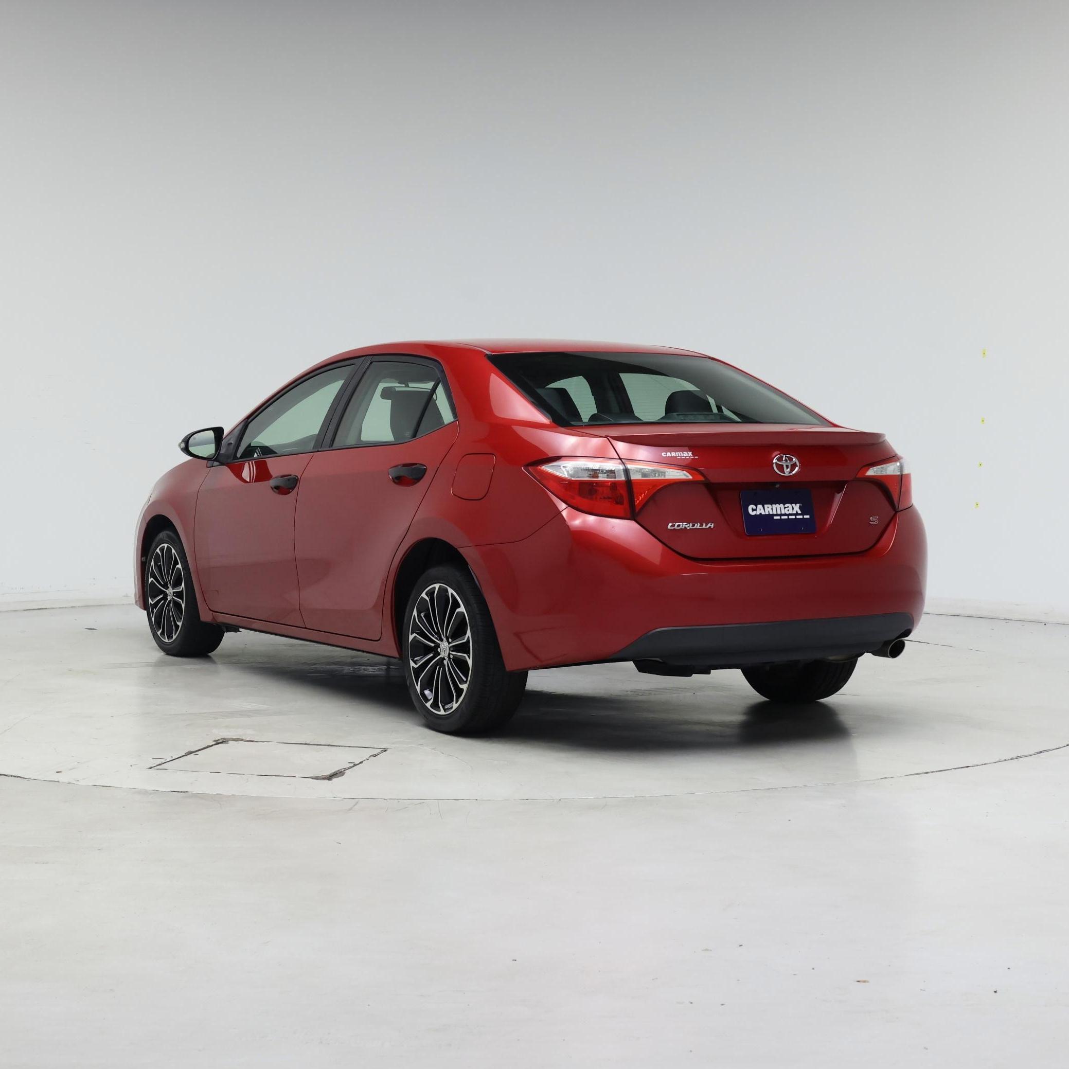 Thumbnail: 2015 Toyota Corolla - 2