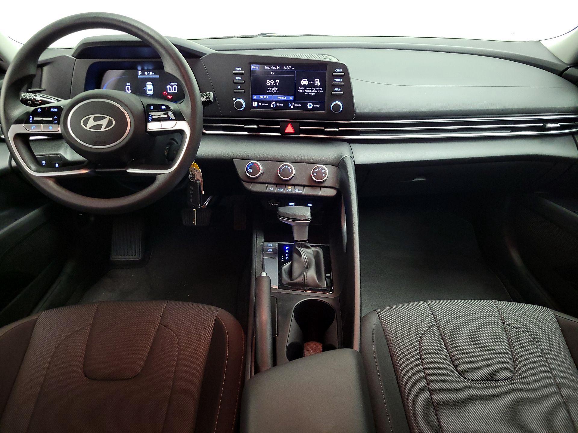 Thumbnail: 2025 Hyundai Elantra - 9