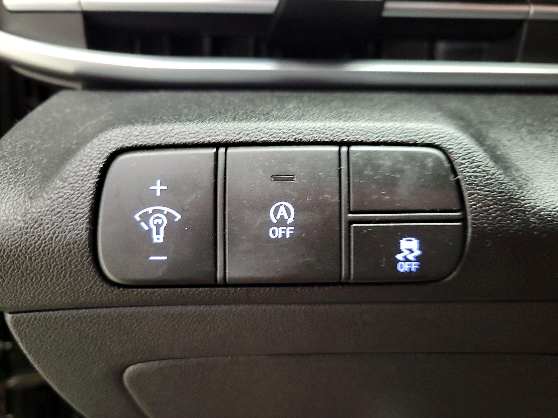 Thumbnail: 2025 Hyundai Elantra - 13