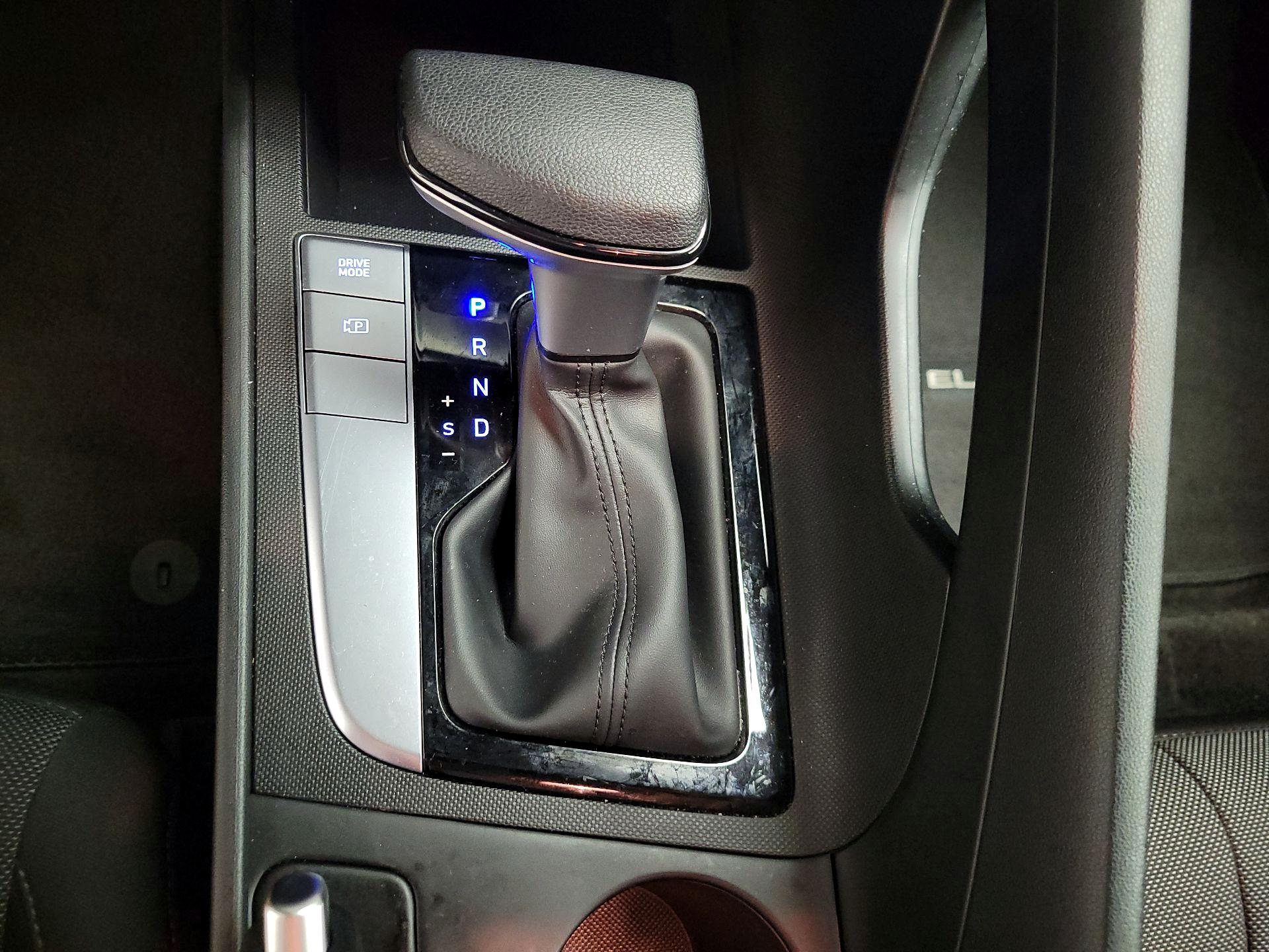 Thumbnail: 2025 Hyundai Elantra - 18