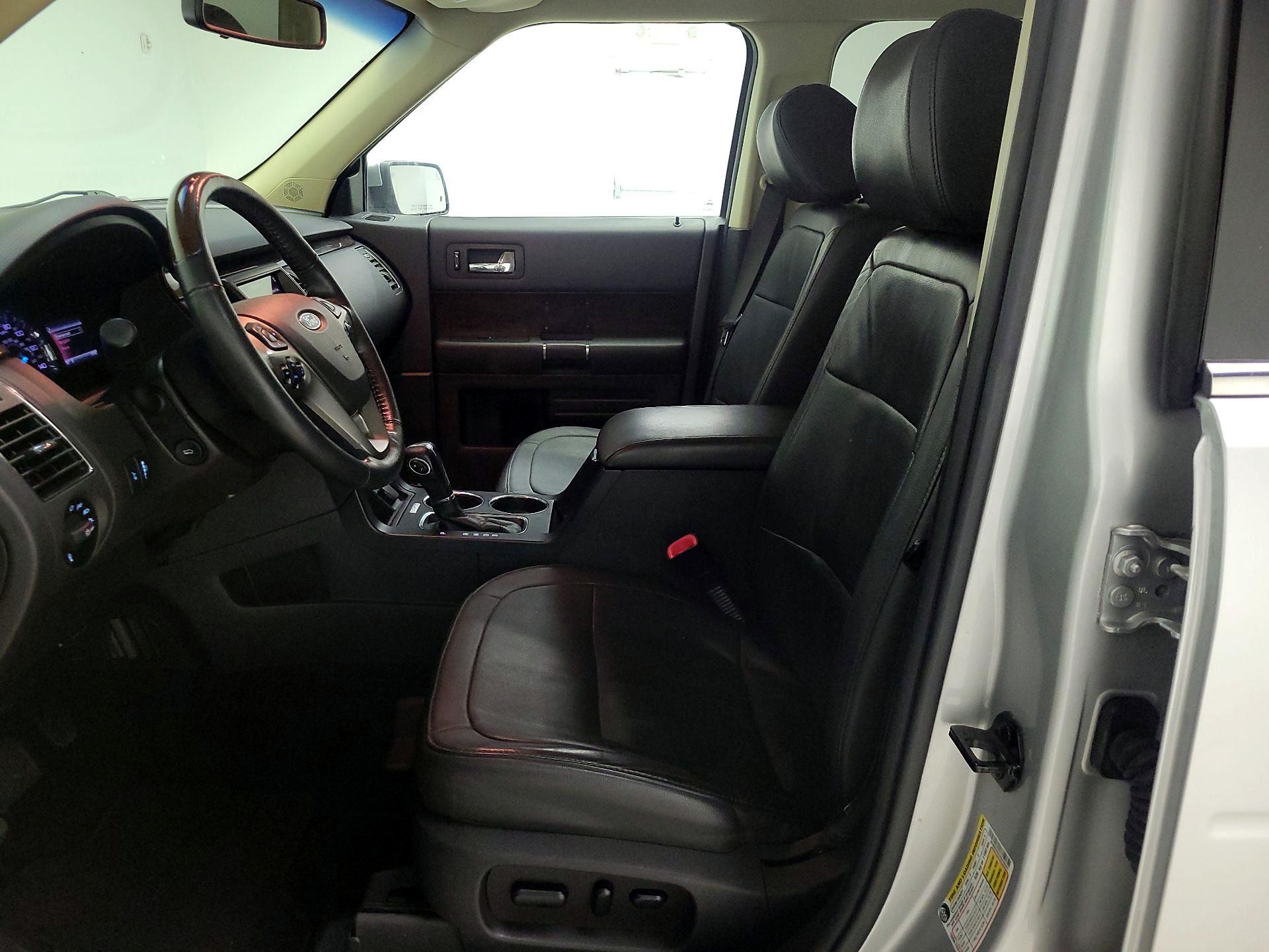 Thumbnail: 2019 Ford Flex - 11