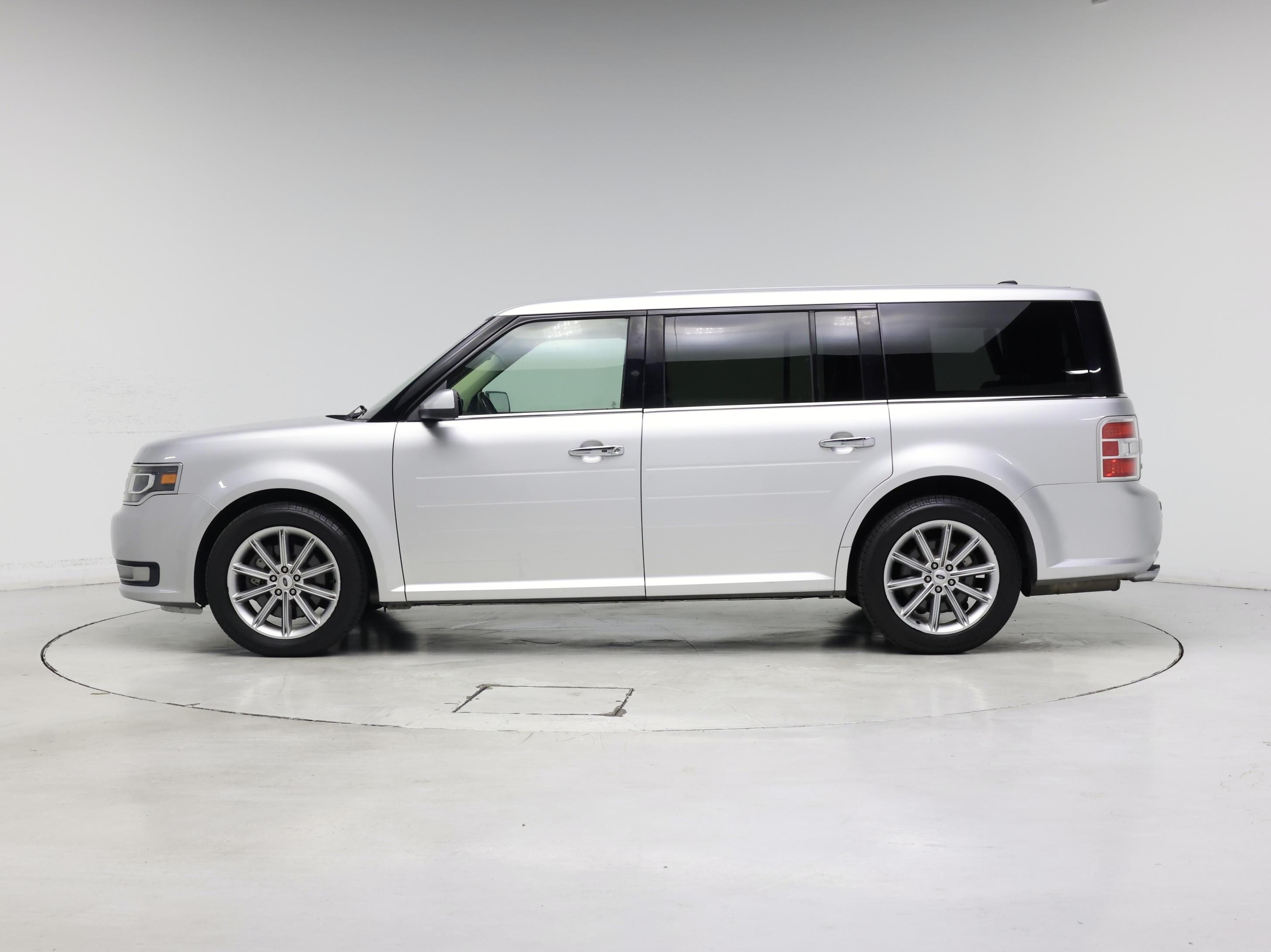 Thumbnail: 2019 Ford Flex - 3