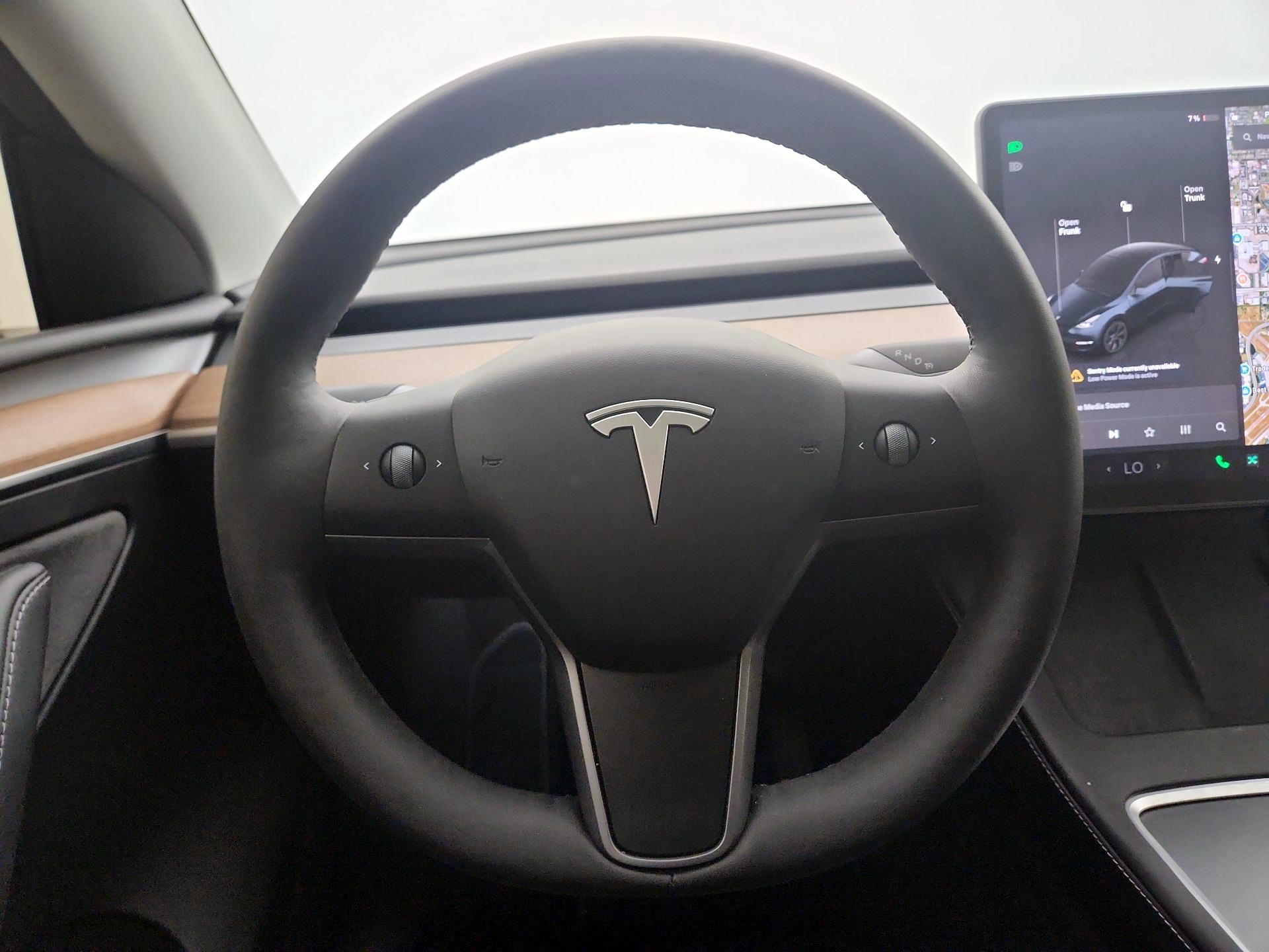 Thumbnail: 2024 Tesla Model Y - 10