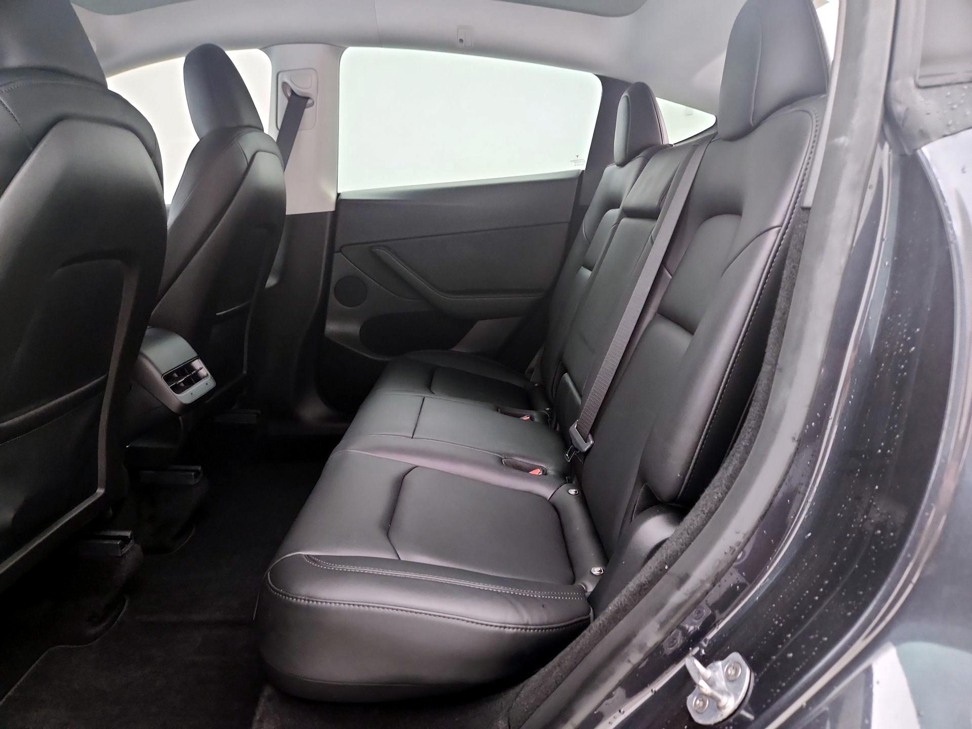 Thumbnail: 2024 Tesla Model Y - 19