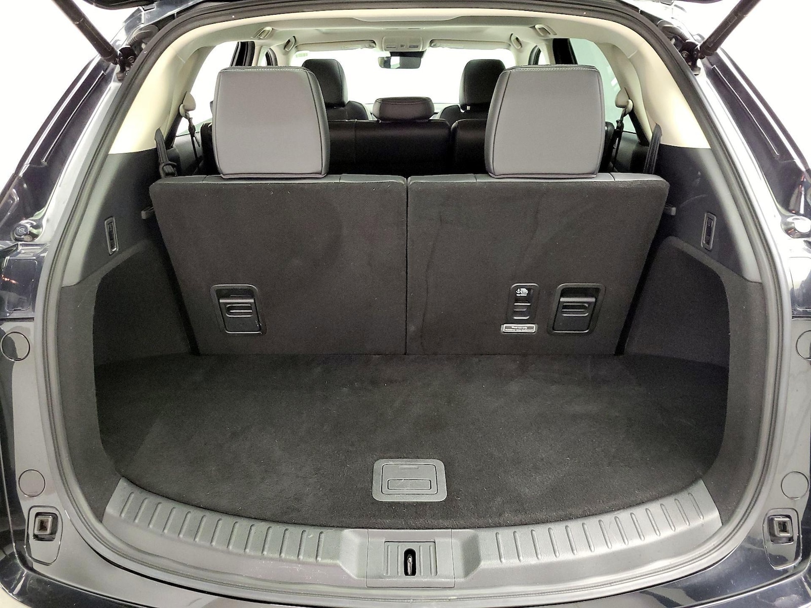 2023 Mazda CX-9 Touring Plus - Photo 24