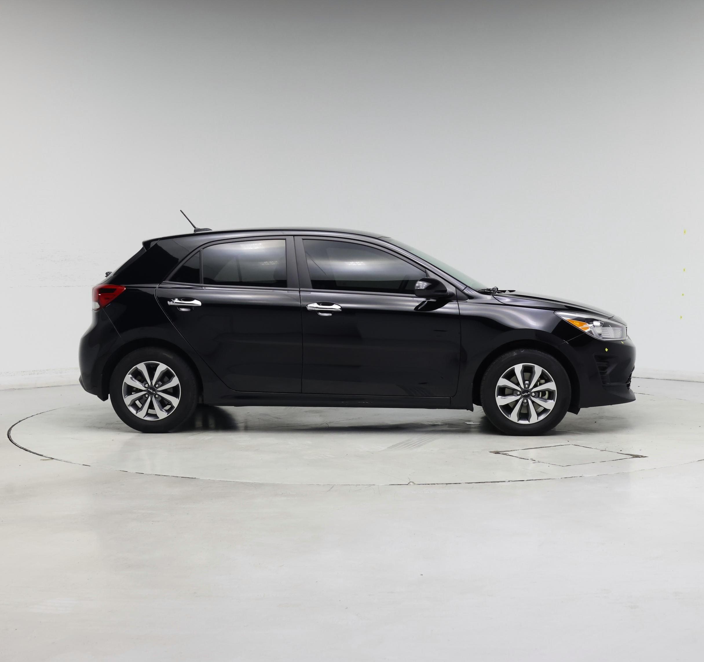 Thumbnail: 2023 Kia Rio - 7