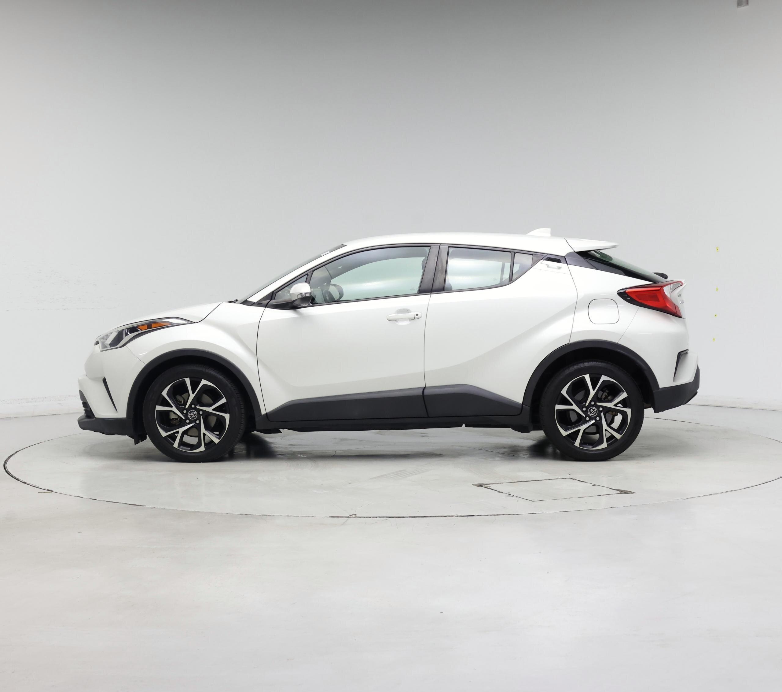 Thumbnail: 2019 Toyota C-HR - 3