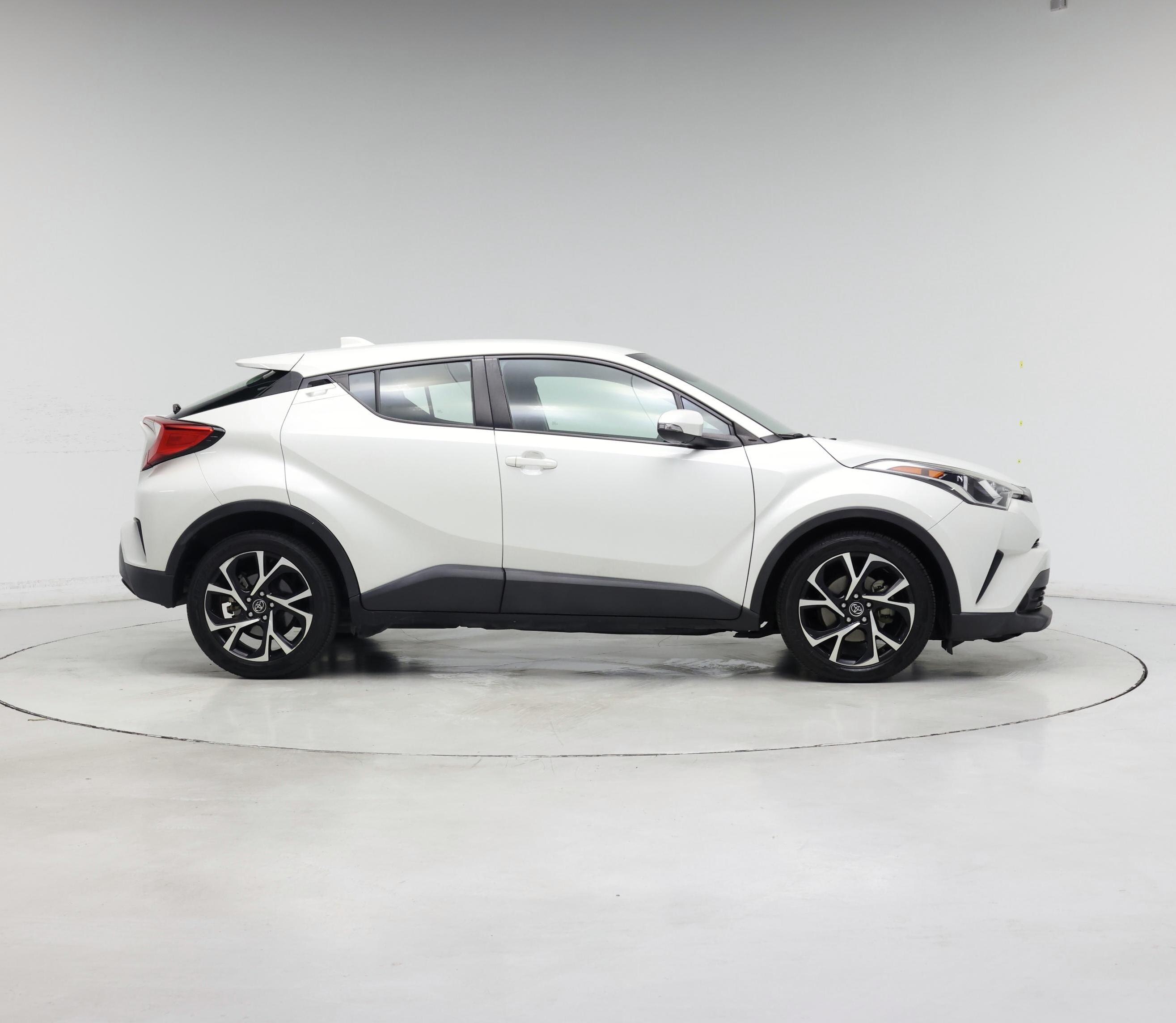 Thumbnail: 2019 Toyota C-HR - 7