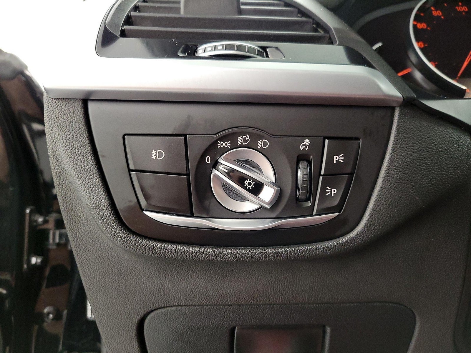 2020 BMW X3 30i - Photo 14