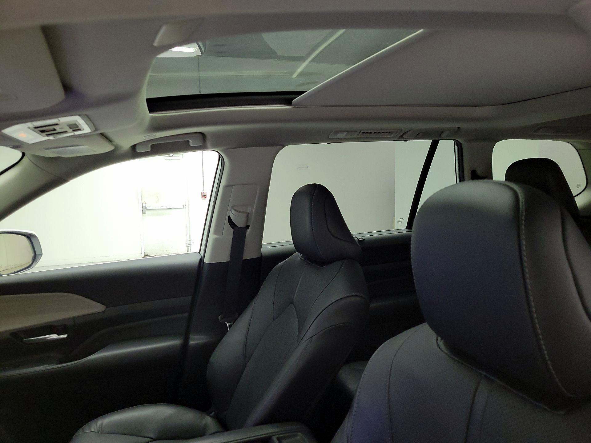 Thumbnail: 2024 Toyota Grand Highlander - 20