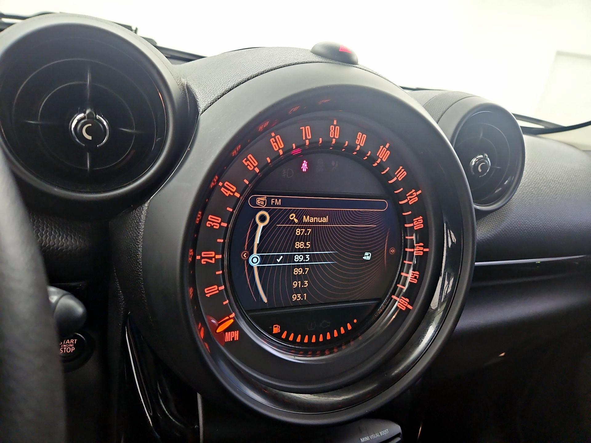 Thumbnail: 2016 MINI Cooper Countryman - 11